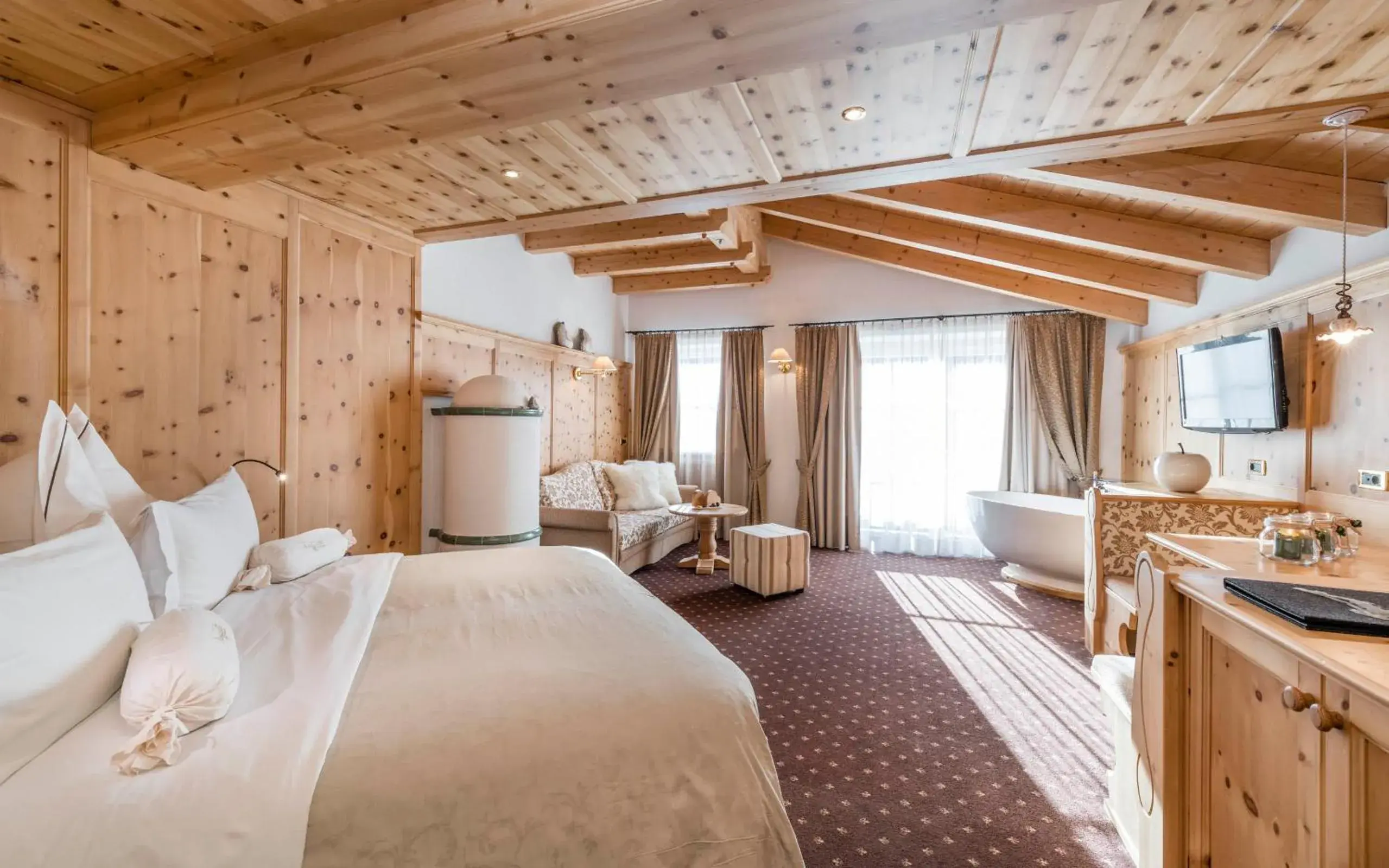 Superior Double Room in Alpin Garden Luxury Maison & SPA - Adults Retreat Superior Double Room in Alpin Garden Luxury Maison & SPA - Adults Retreat