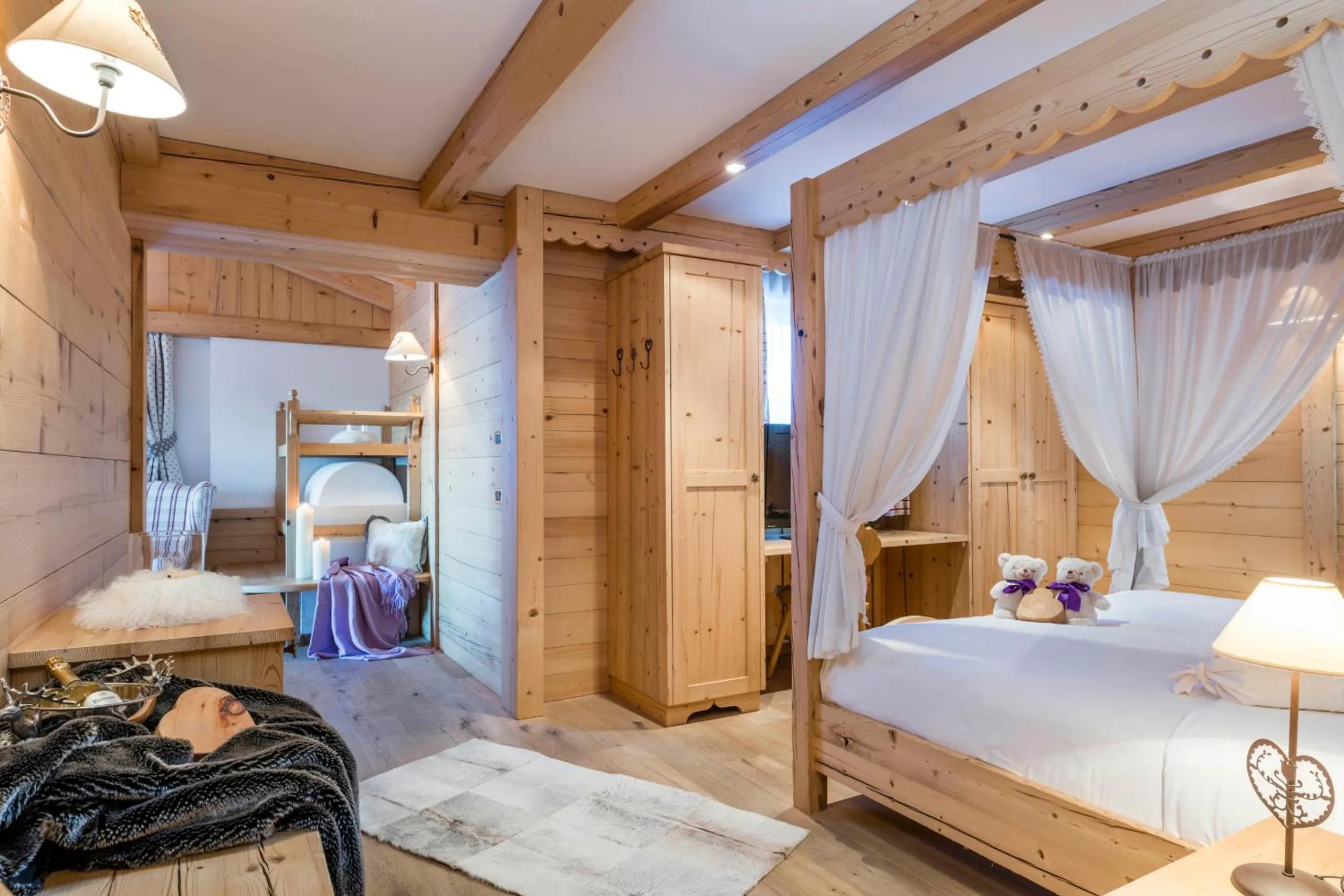 Photo of the whole room, Bed in Alpin Garden Luxury Maison & SPA - Adults Only