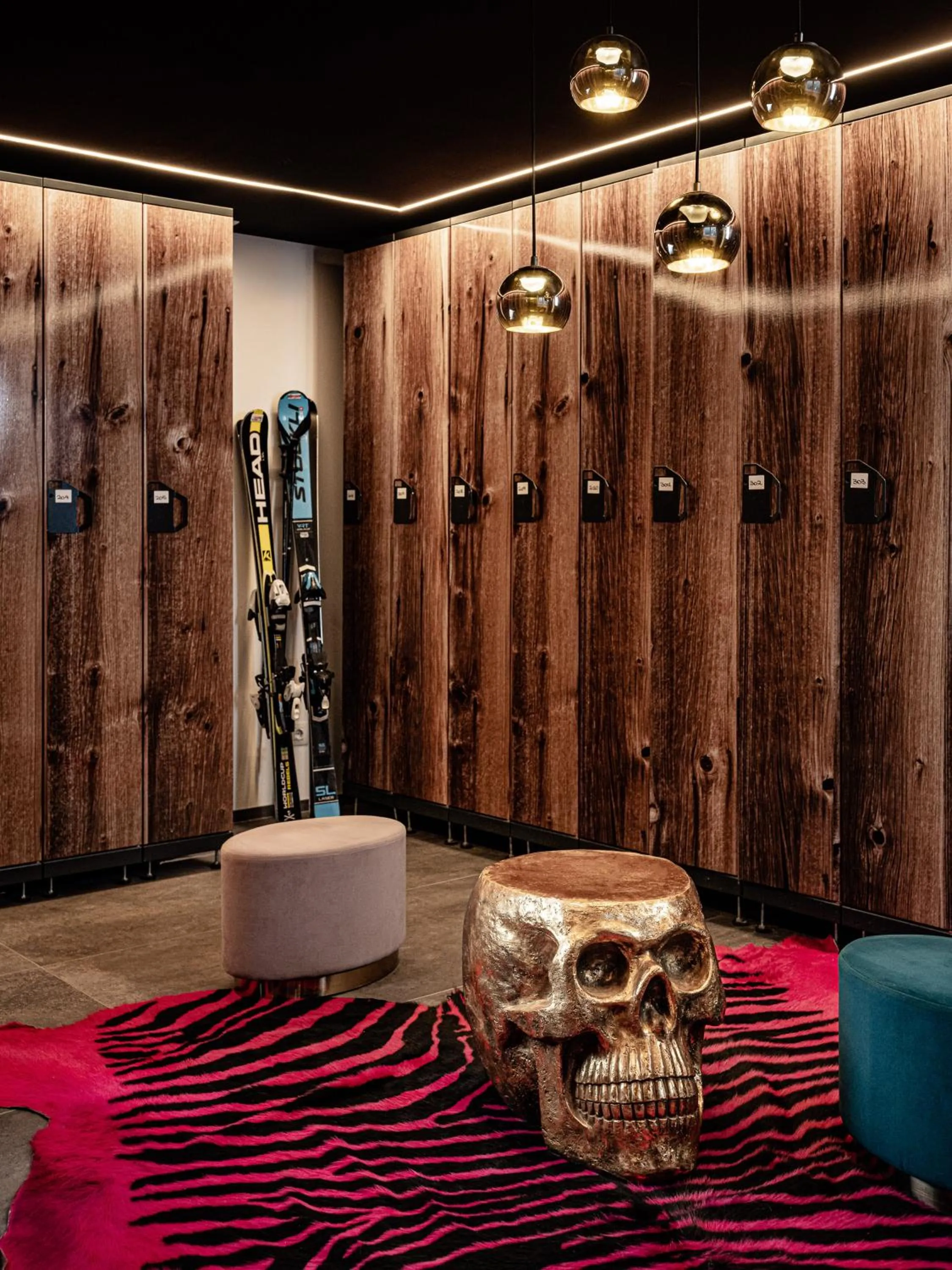 Skiing in Alpin Garden Luxury Maison & SPA - Adults Only