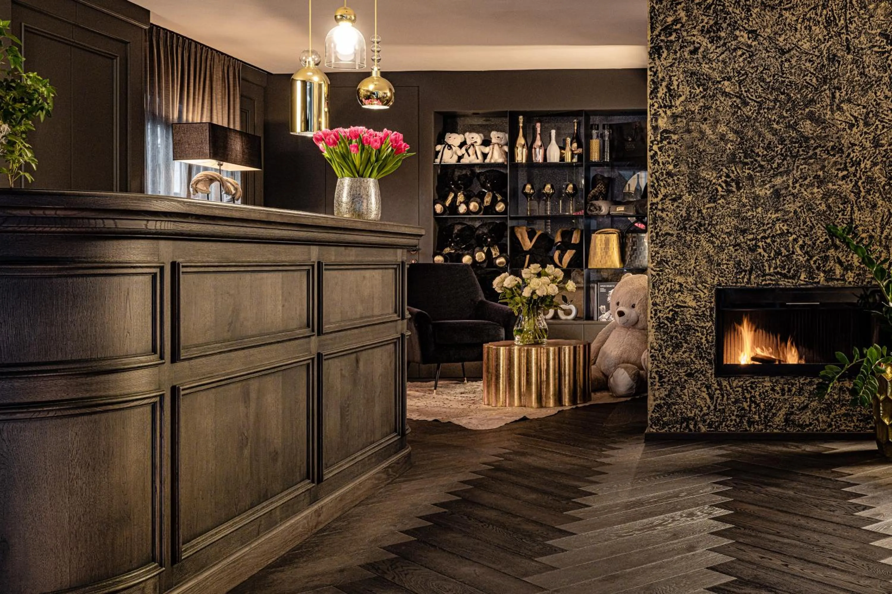 Lobby or reception in Alpin Garden Luxury Maison & SPA - Adults Only