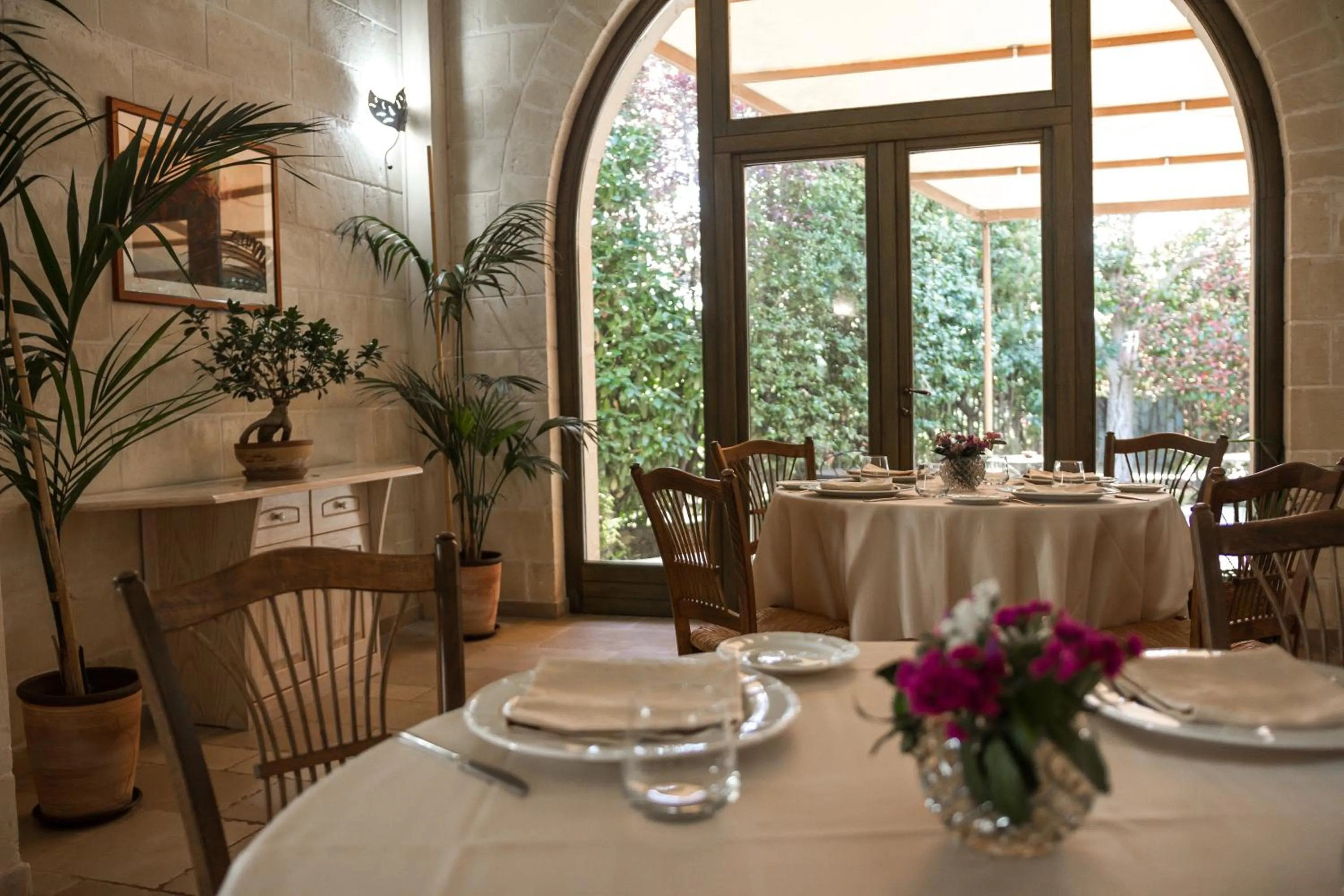 Restaurant/places to eat in Il Palmento Hotel Relais