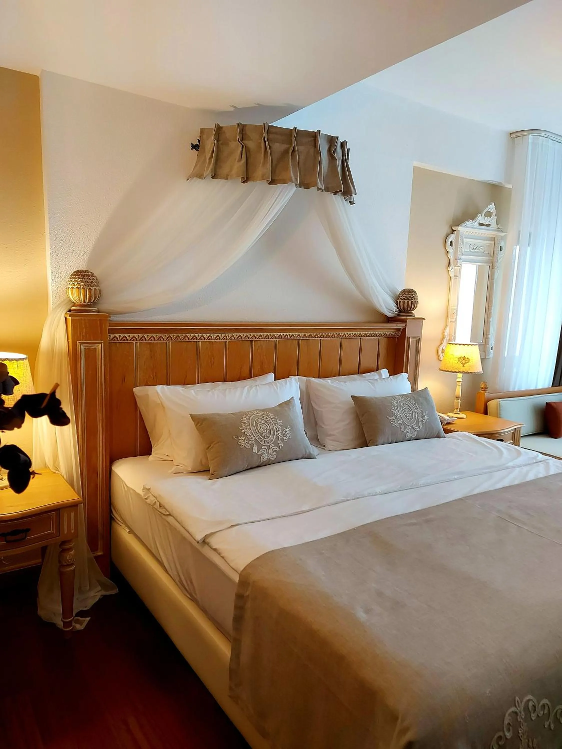 Bedroom, Bed in Cocos The Club Solto