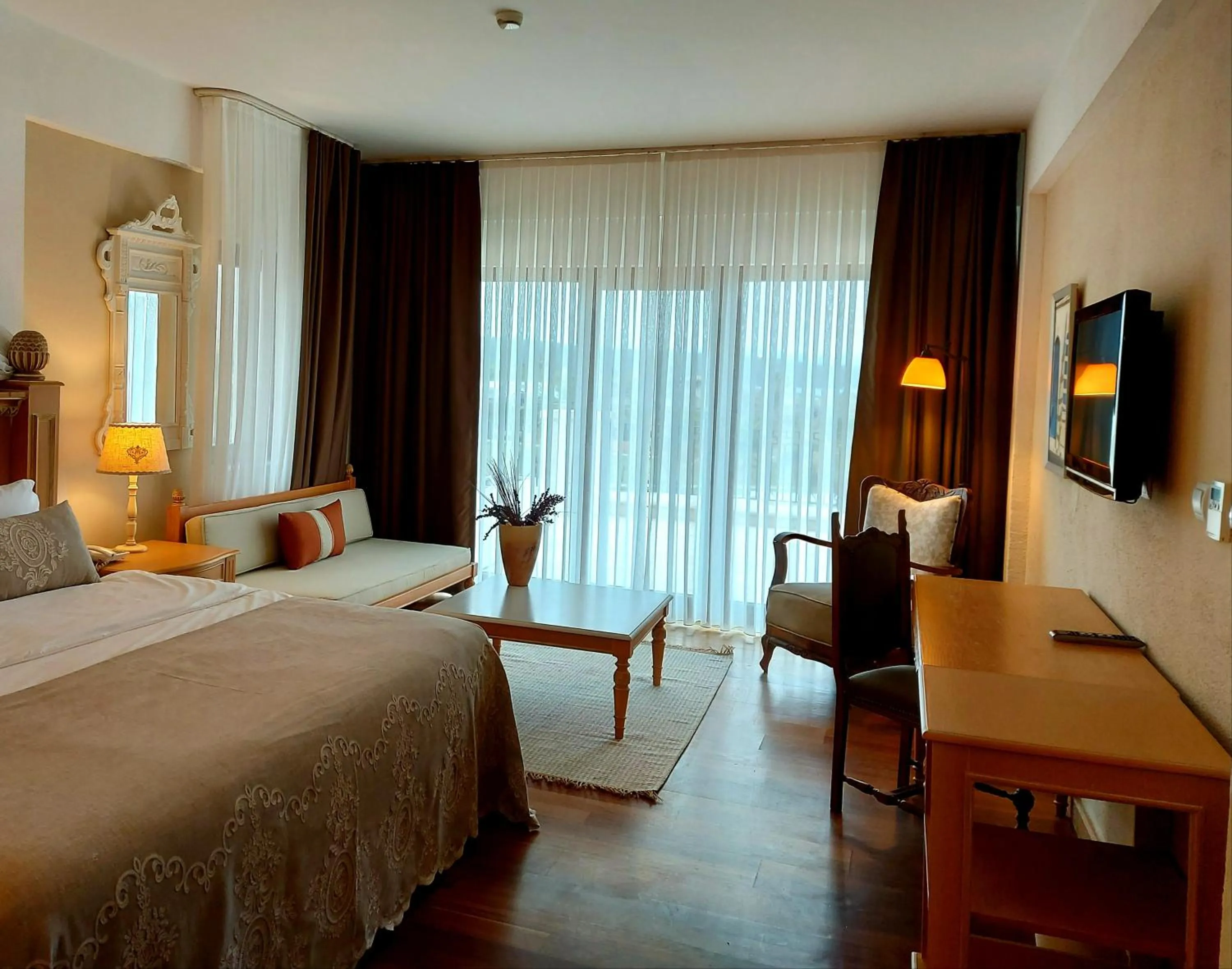 Bedroom, Bed in Cocos The Club Solto