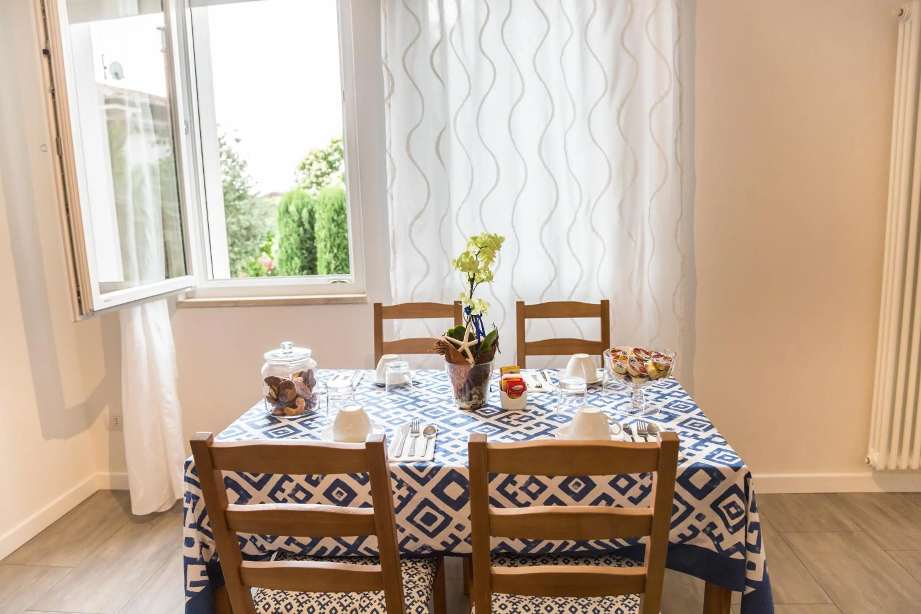 Coffee/tea facilities in B&B LA CORTE SANTA MARIA