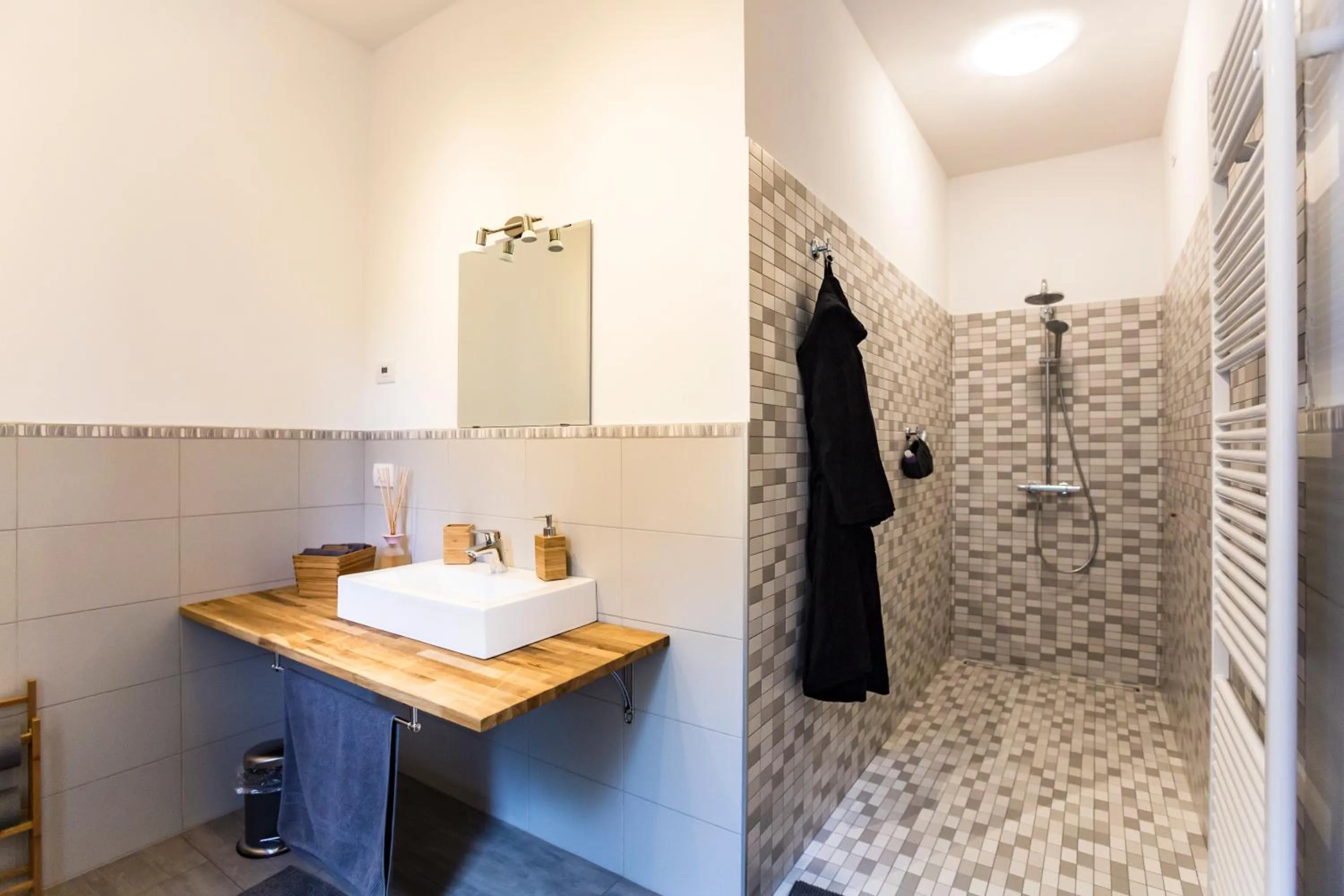 Photo of the whole room in B&B LA CORTE SANTA MARIA