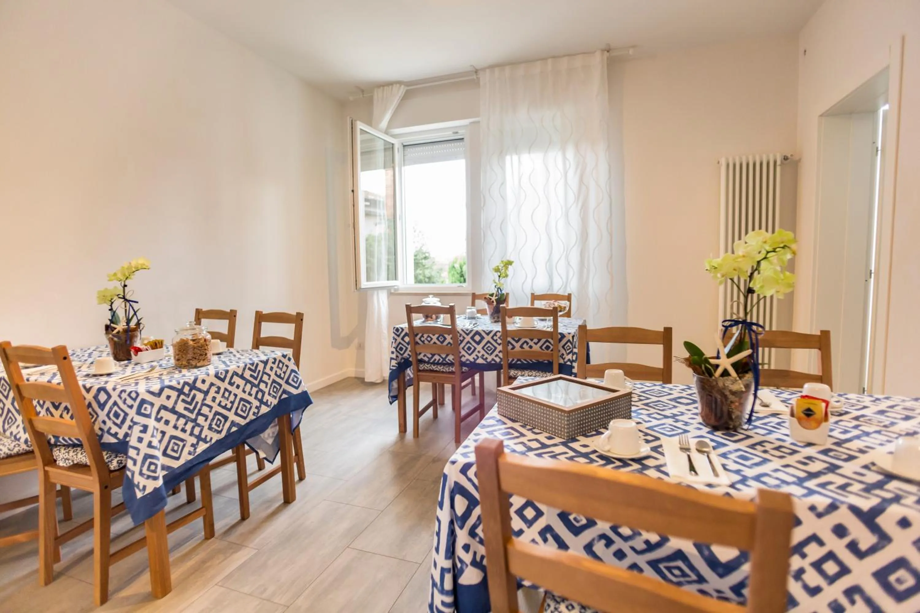 Coffee/tea facilities in B&B LA CORTE SANTA MARIA