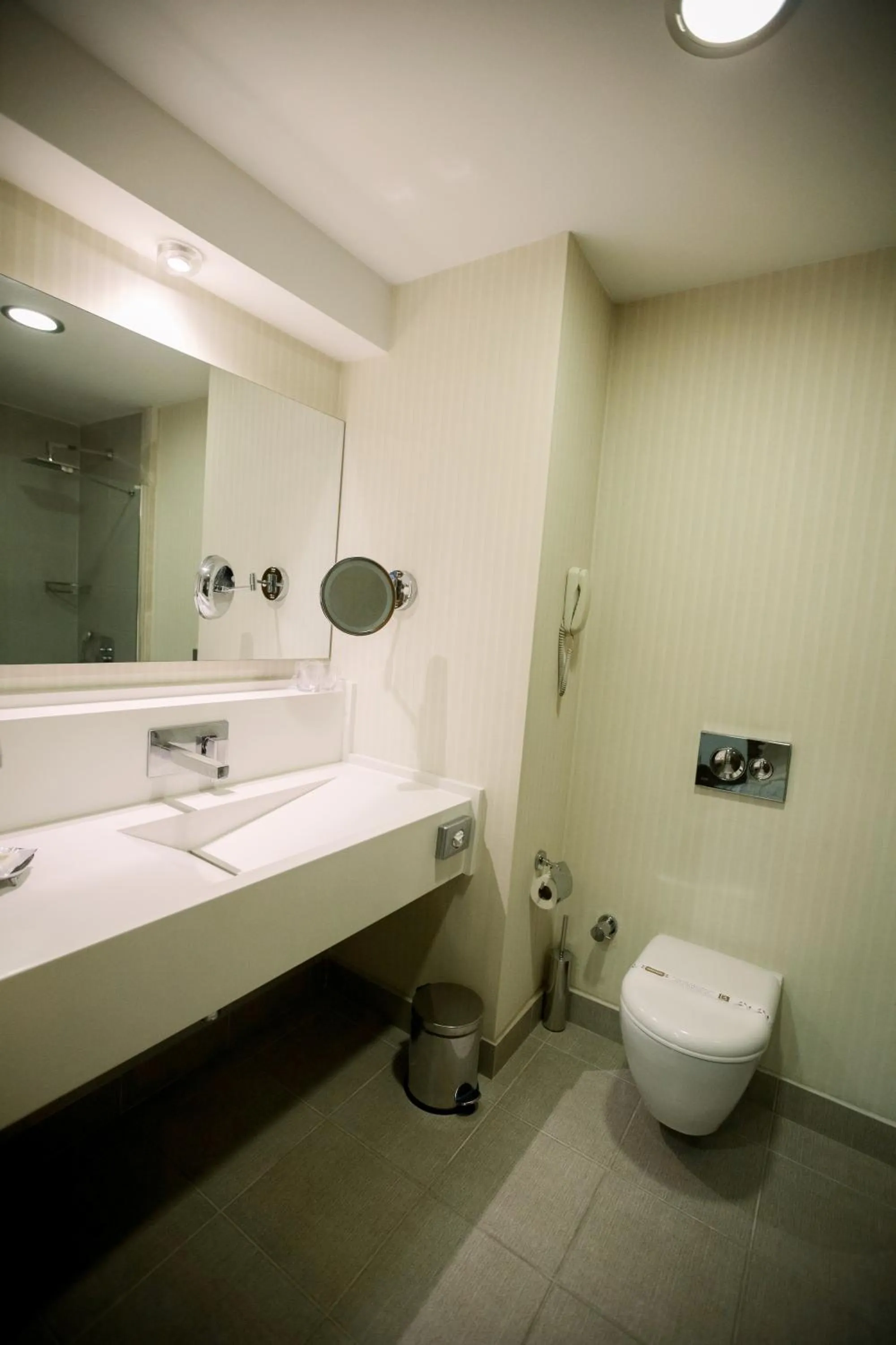 Bathroom in Baia Bursa Hotel