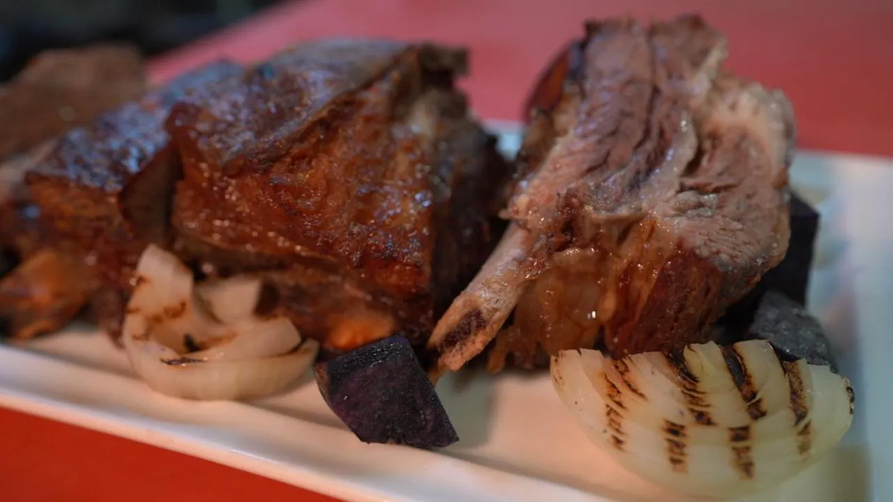 Restaurant/places to eat in Baia Bursa Hotel