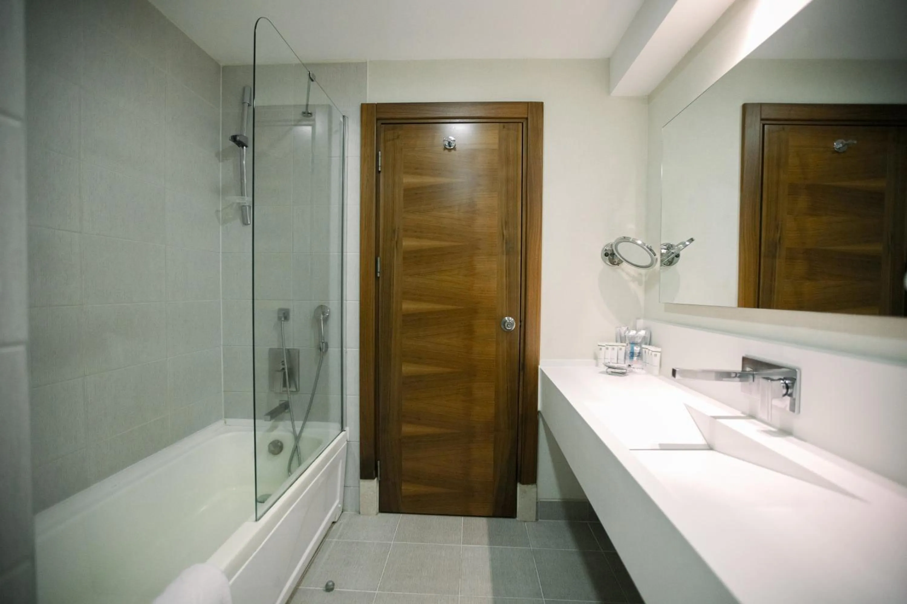 Shower in Baia Bursa Hotel