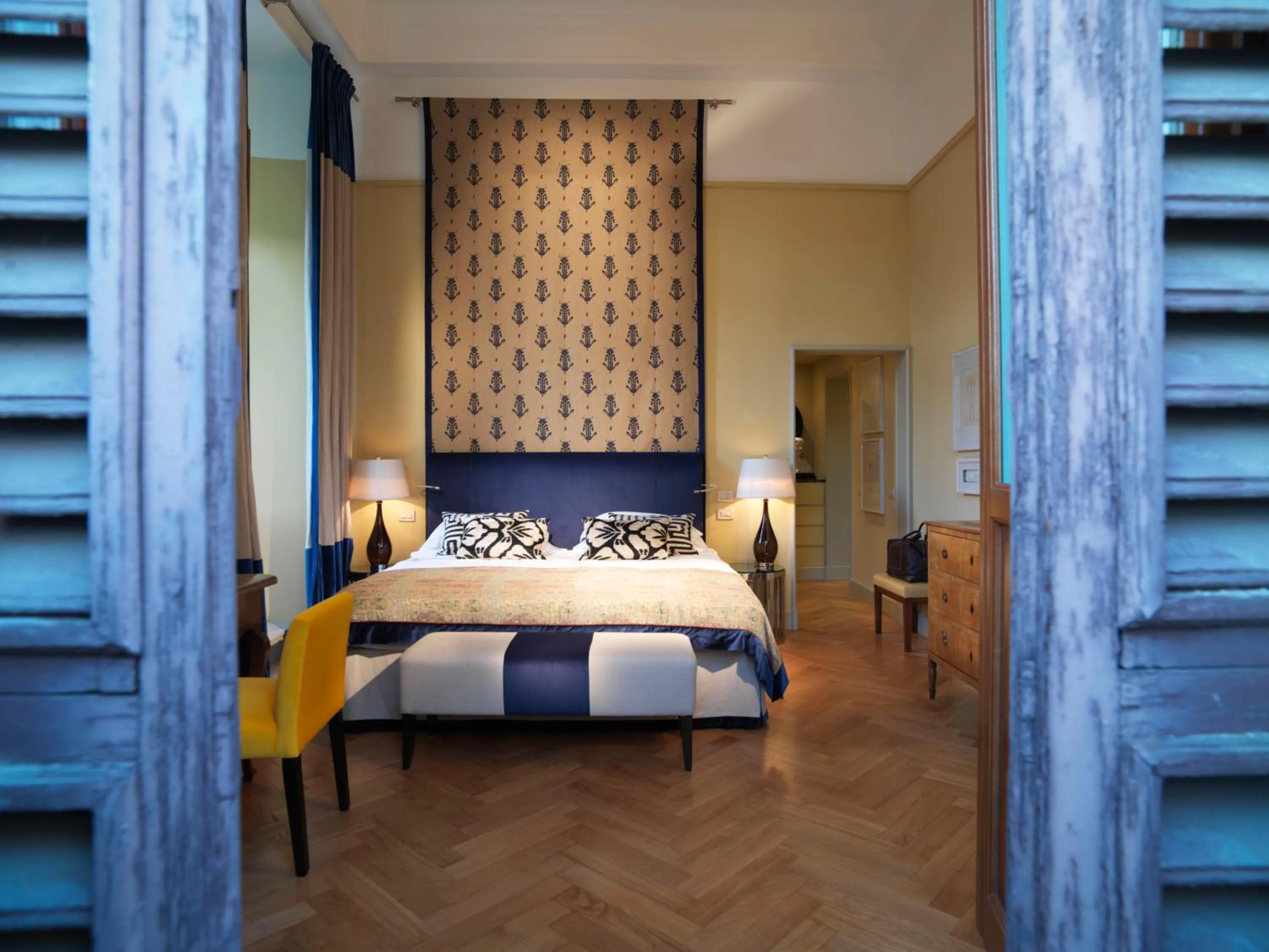 Bed in Rocco Forte Hotel Savoy