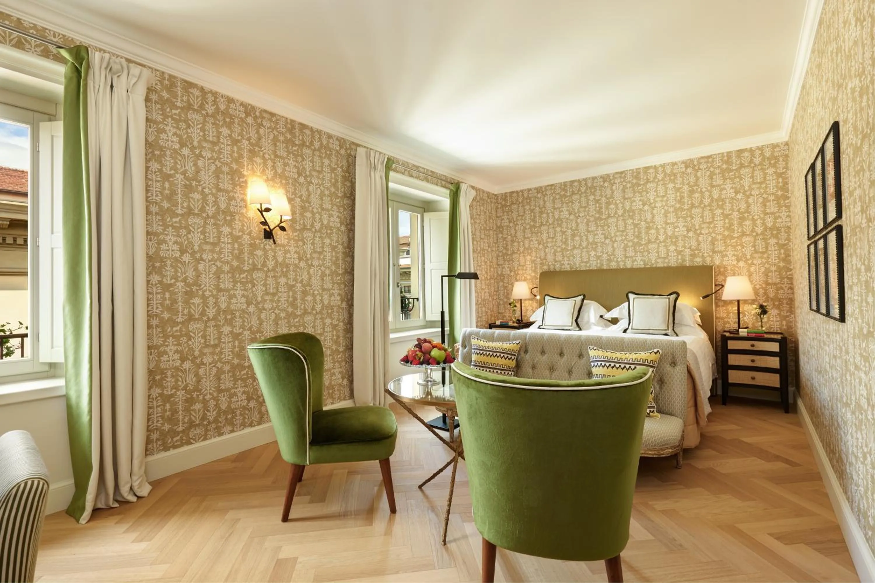 Bedroom, Bed in Rocco Forte Hotel Savoy