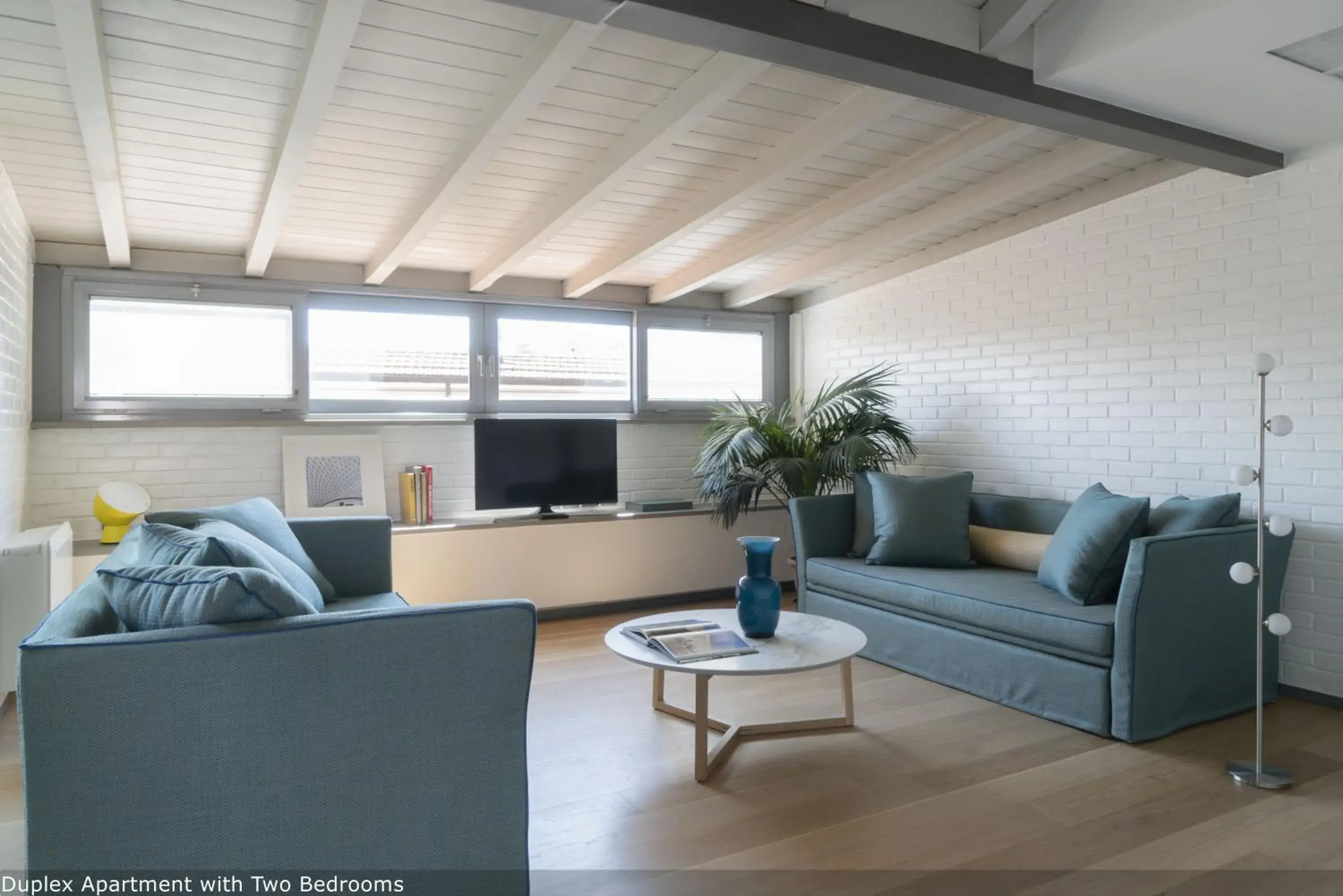 Duplex Apartment with Two Bedrooms in Brera Apartments in San Fermo Duplex Apartment with Two Bedrooms in Brera Apartments in San Fermo