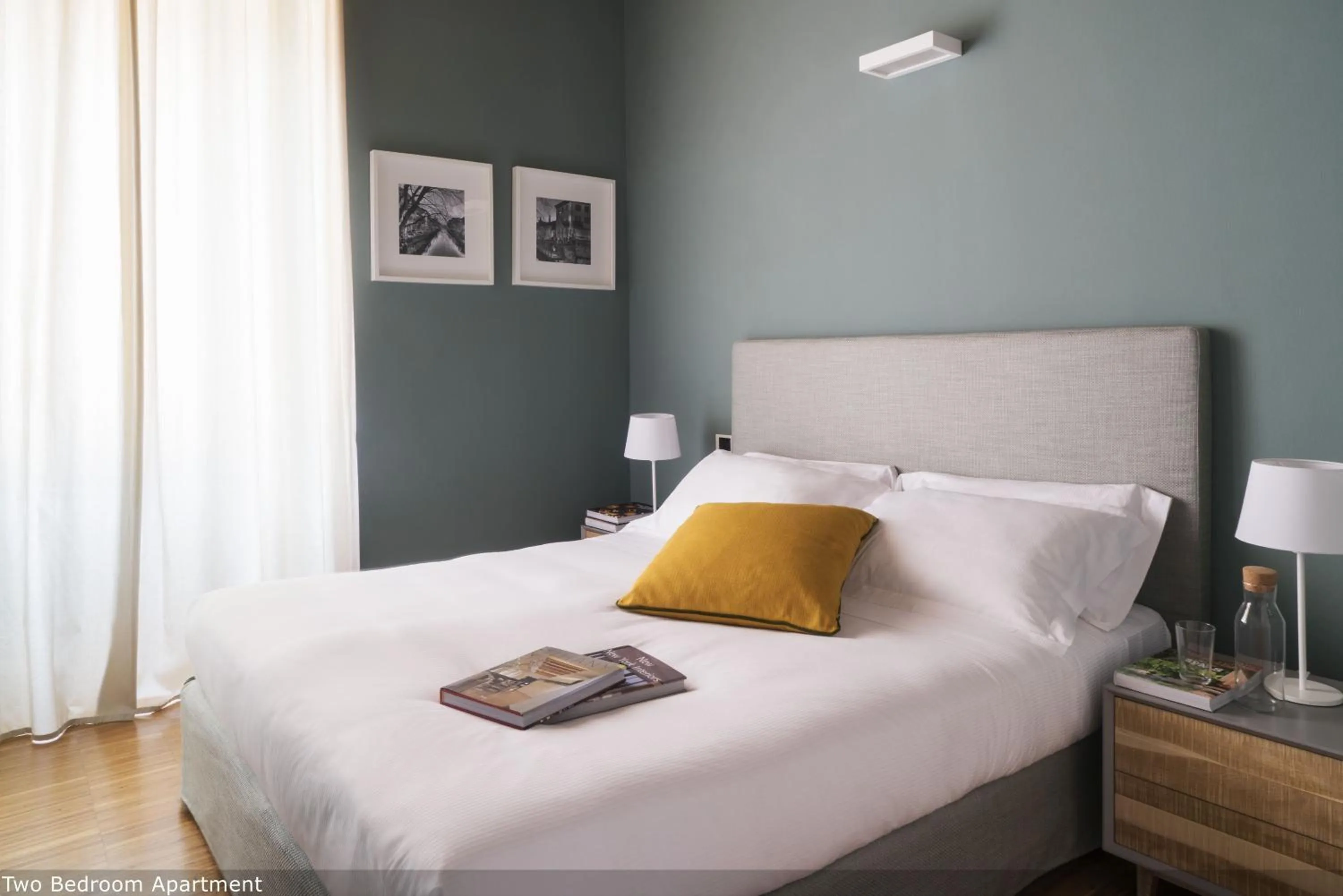 Bed in Brera Apartments in San Fermo