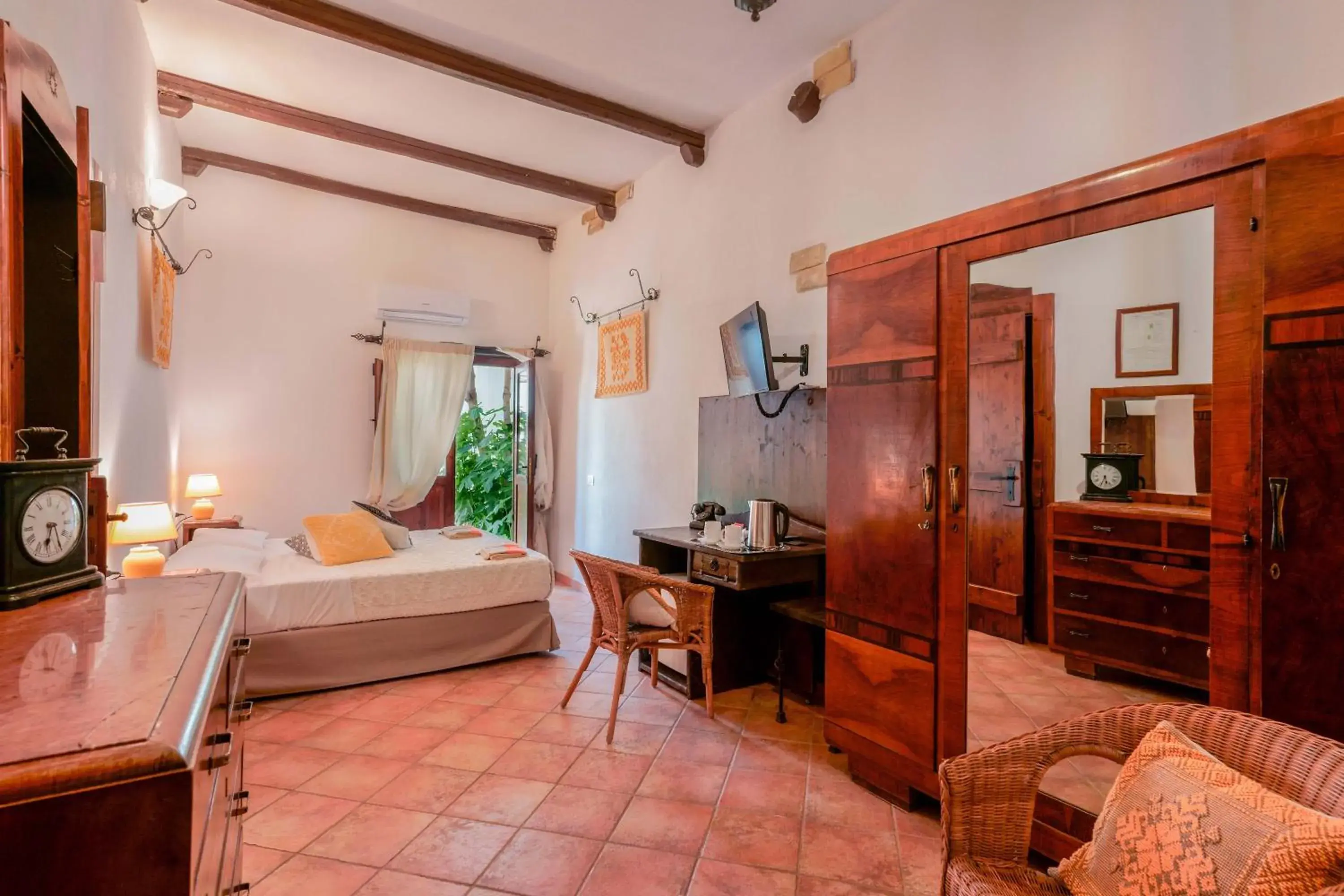 Suite in Il Monastero Suite in Il Monastero