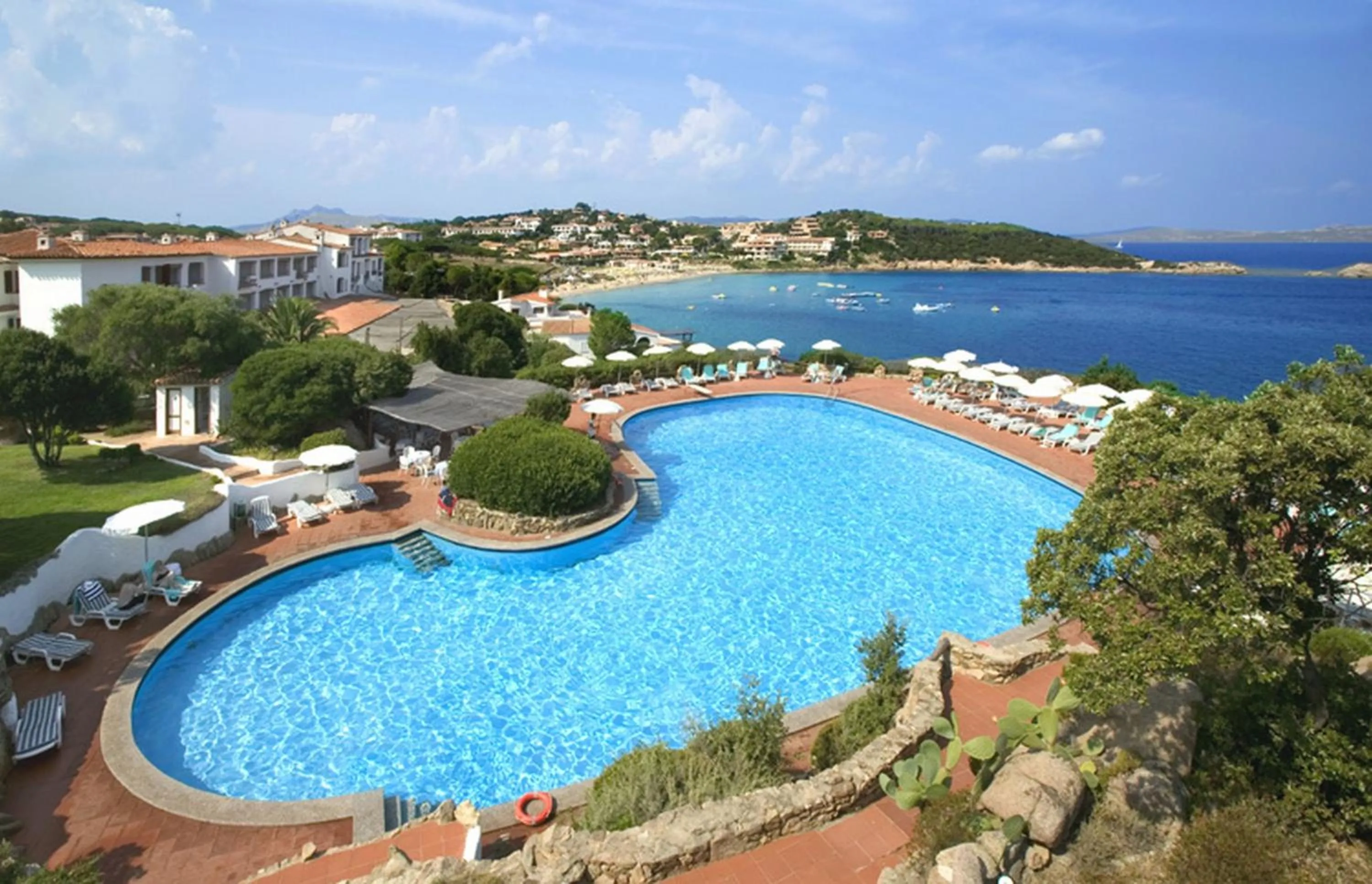 Swimming pool in Hotel La Bisaccia