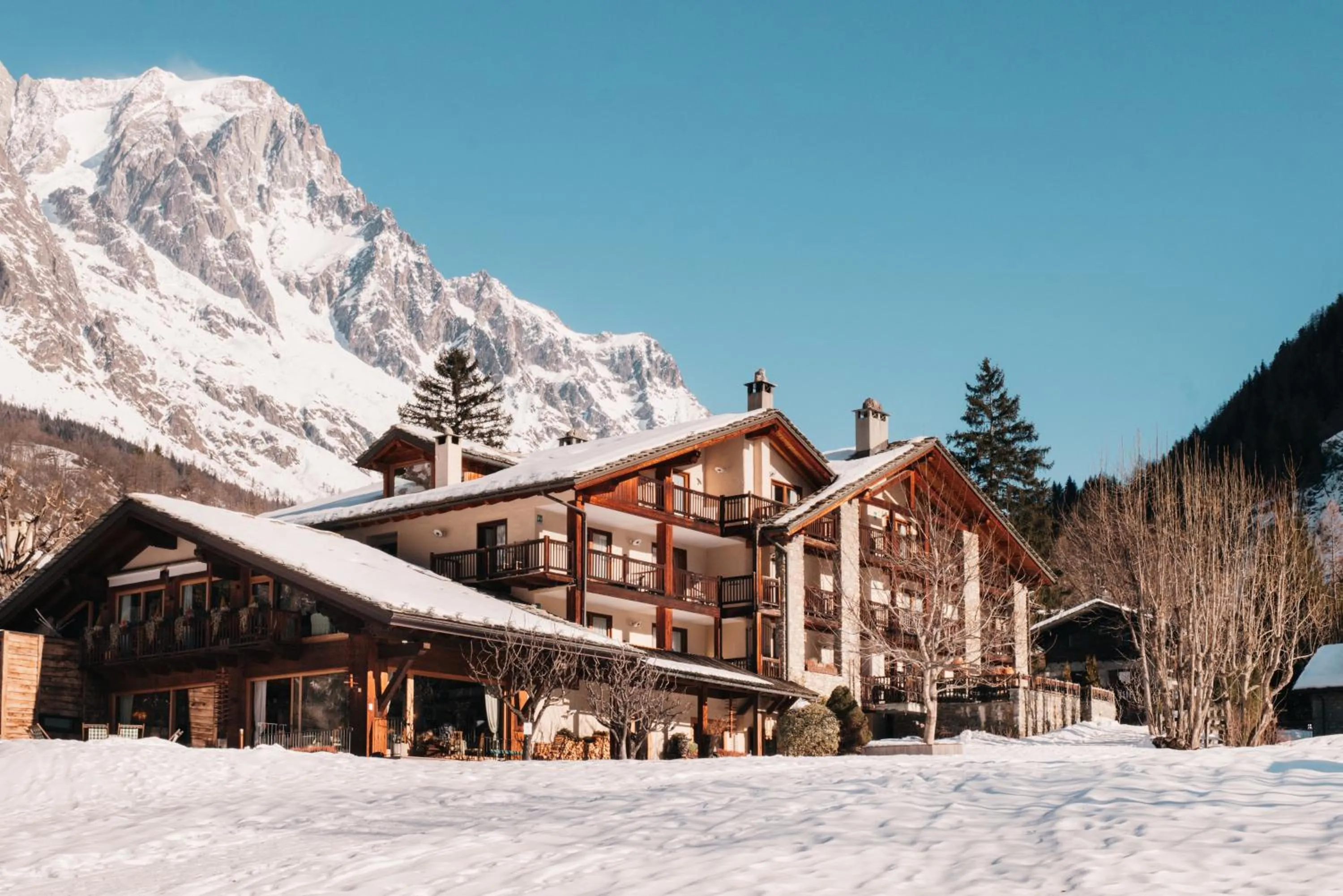 Property building in Auberge de La Maison