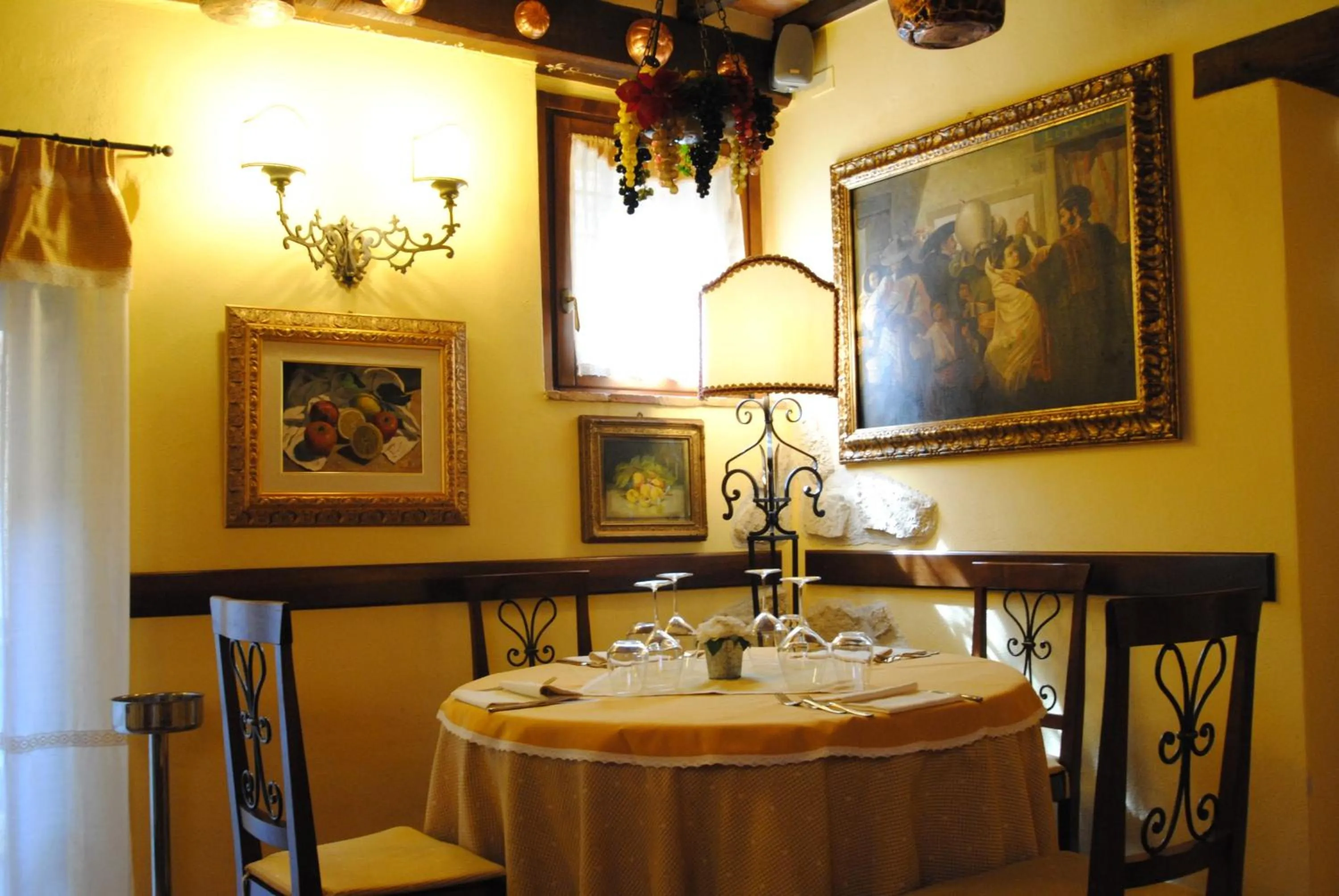 Restaurant/places to eat in Torre Sangiovanni Albergo e Ristorante da Rosary