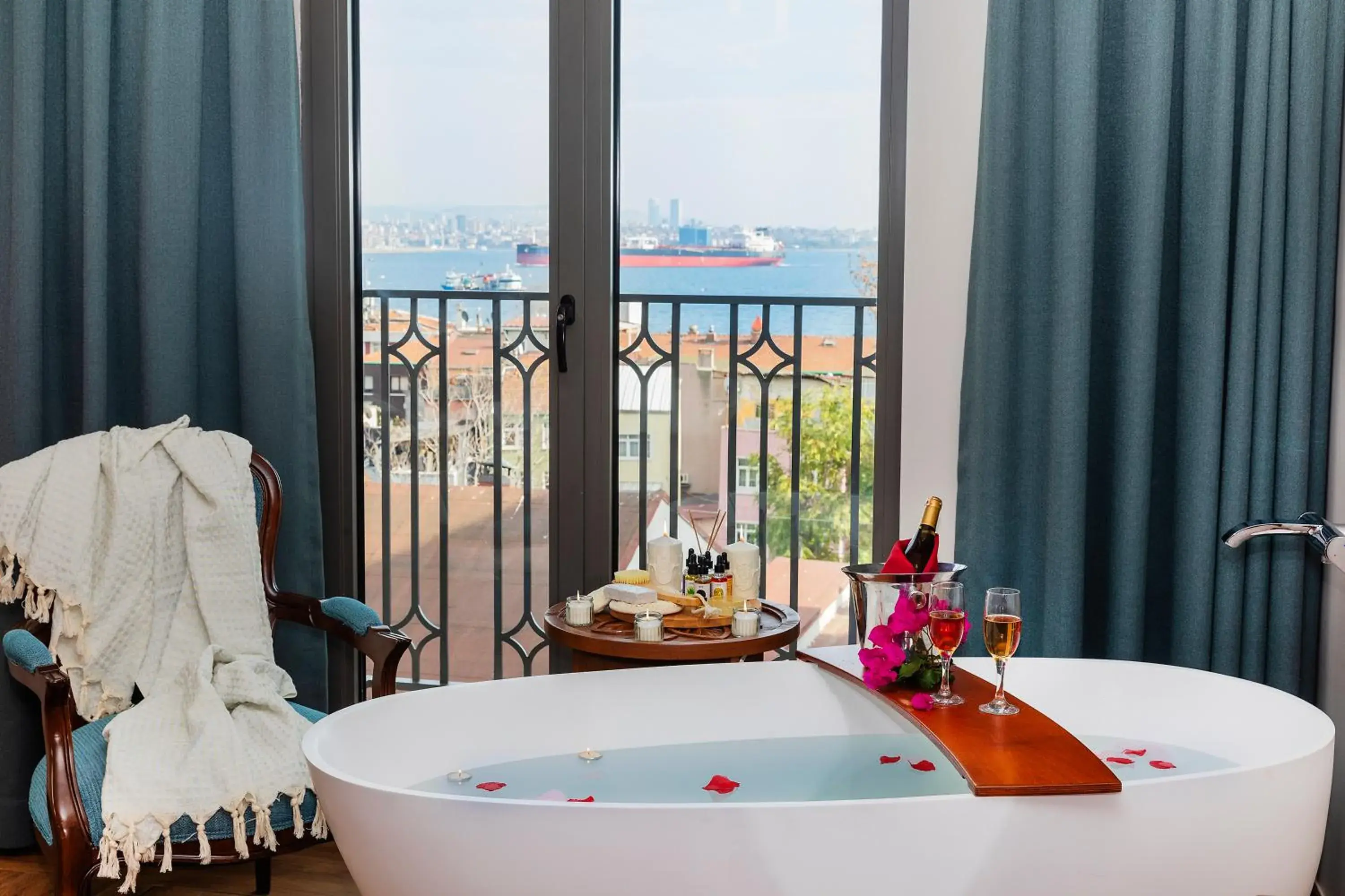 Junior Suite in Triton Hotel Junior Suite in Triton Hotel