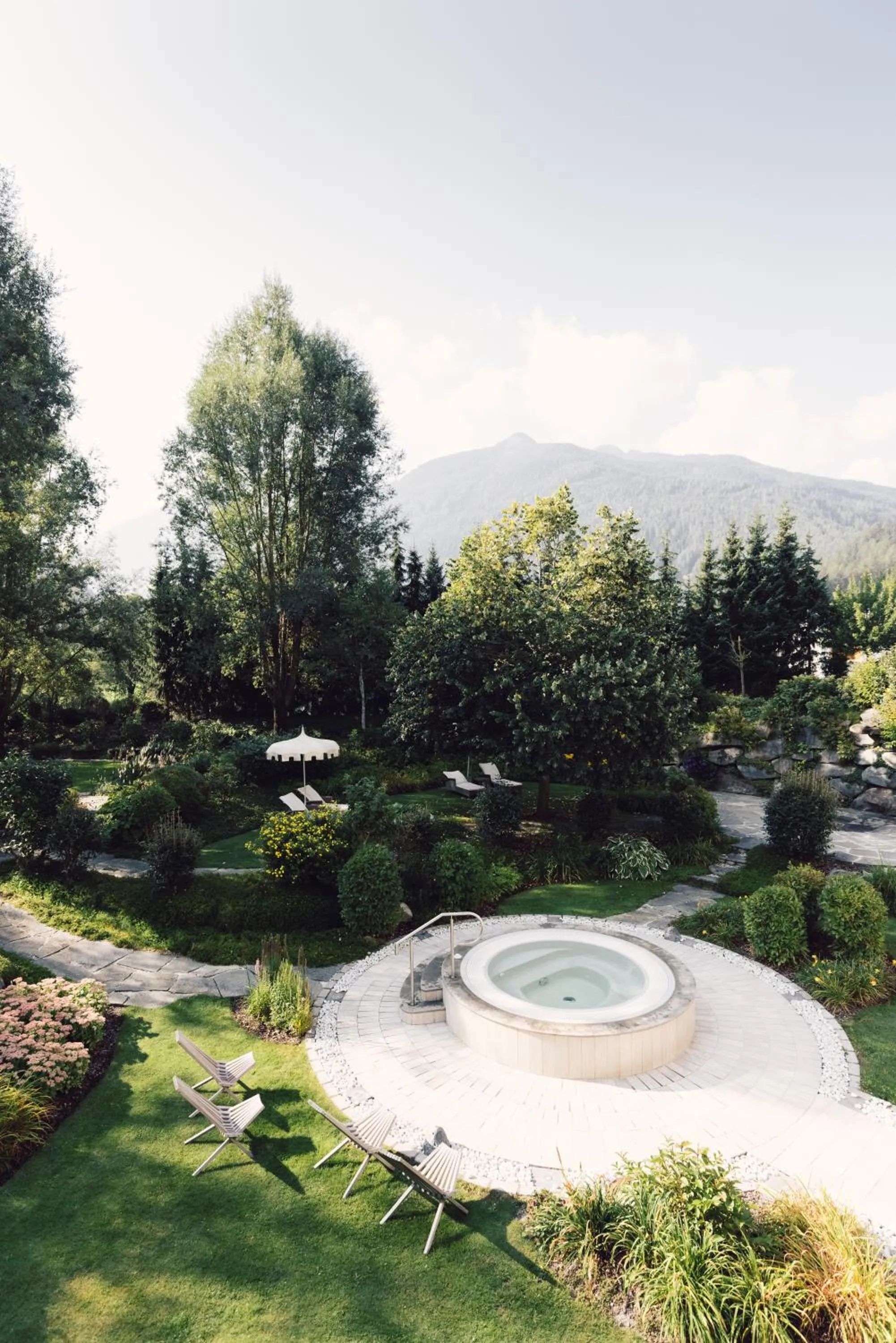 Natural landscape in Alpenpalace Luxury Hideaway & Spa Retreat