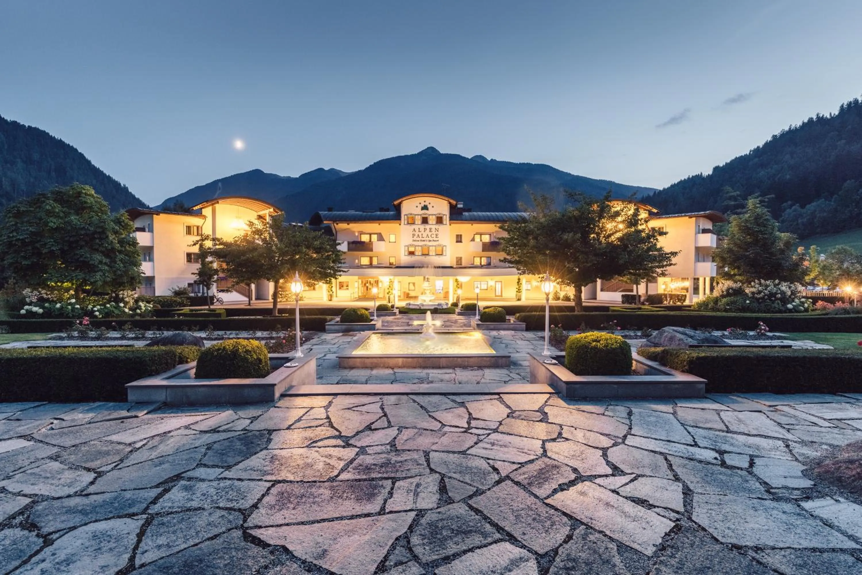 Property building in Alpenpalace Luxury Hideaway & Spa Retreat