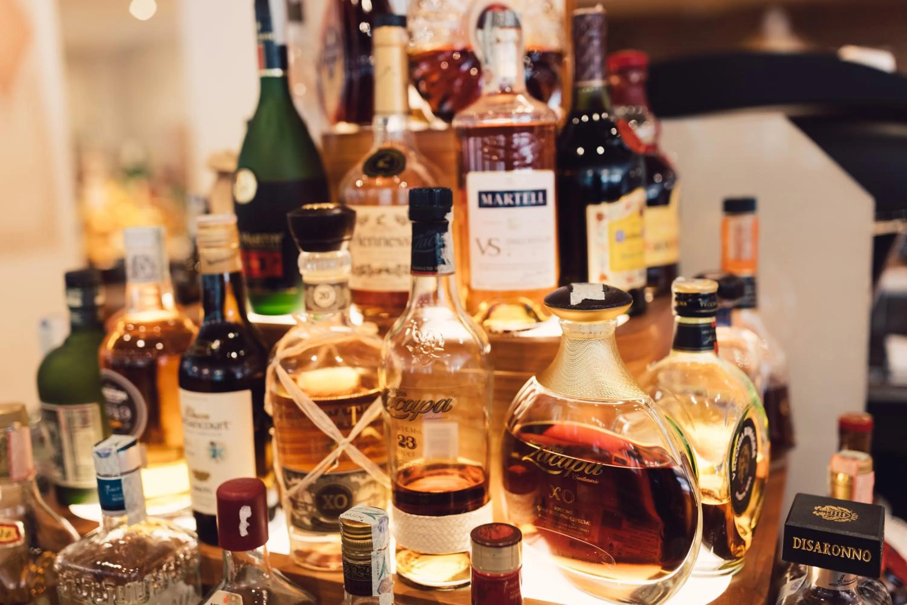 Lounge or bar in Alpenpalace Luxury Hideaway & Spa Retreat