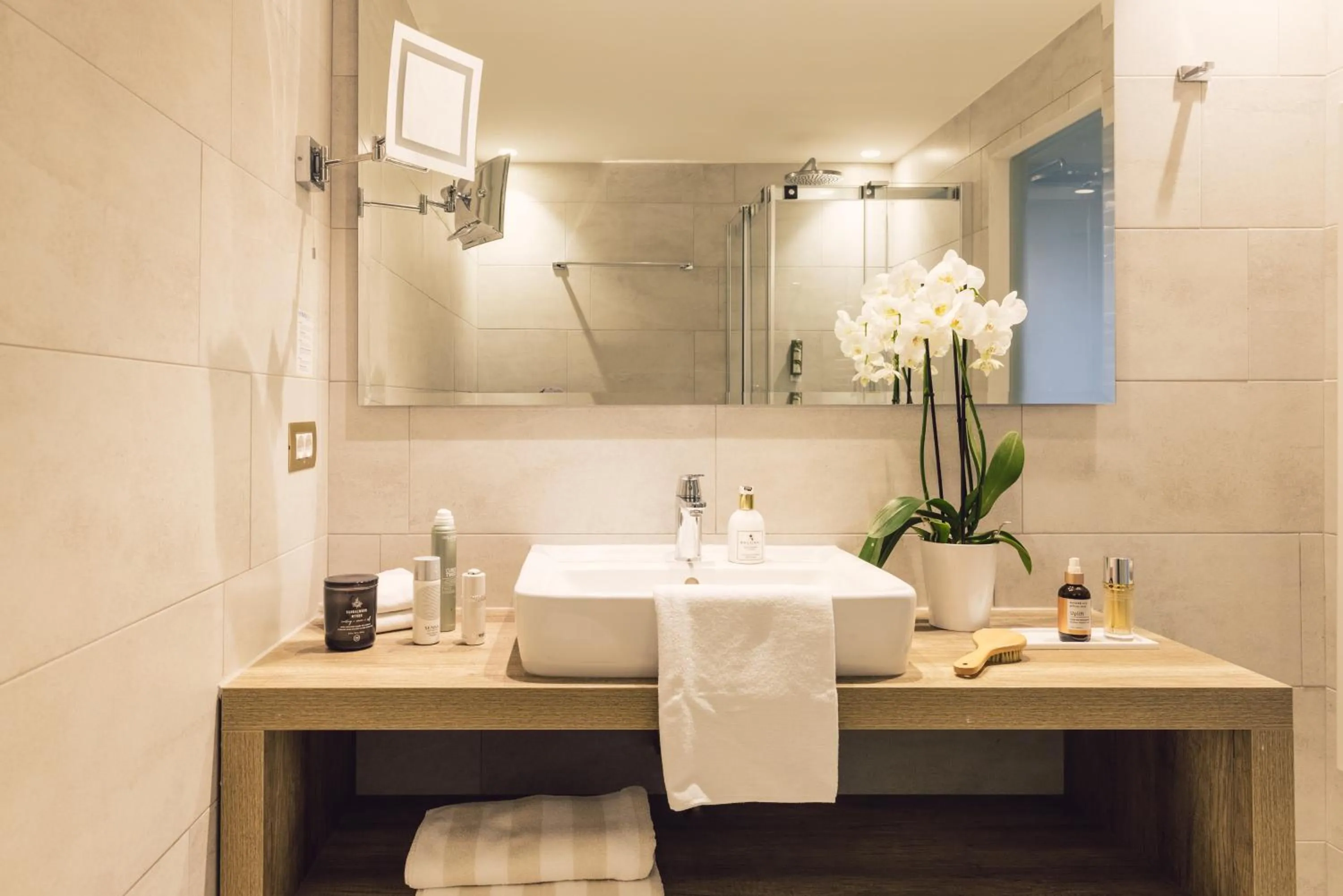 Bathroom in Parkhotel Schachen