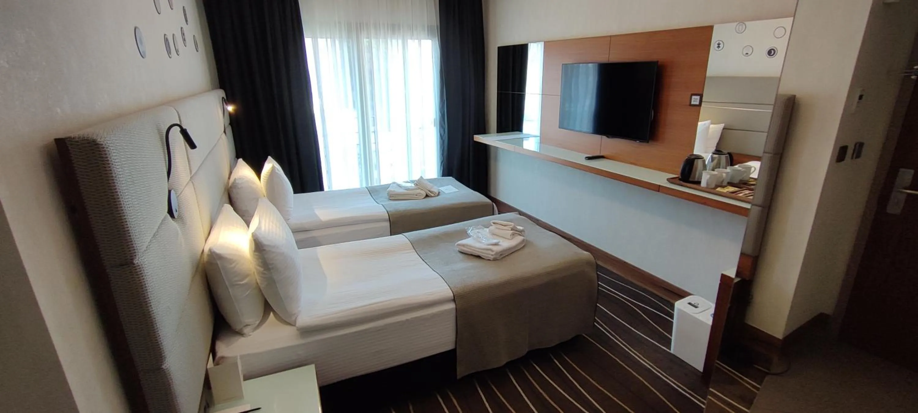 Shower, Bed in Cihangir Hotel Bosphorus