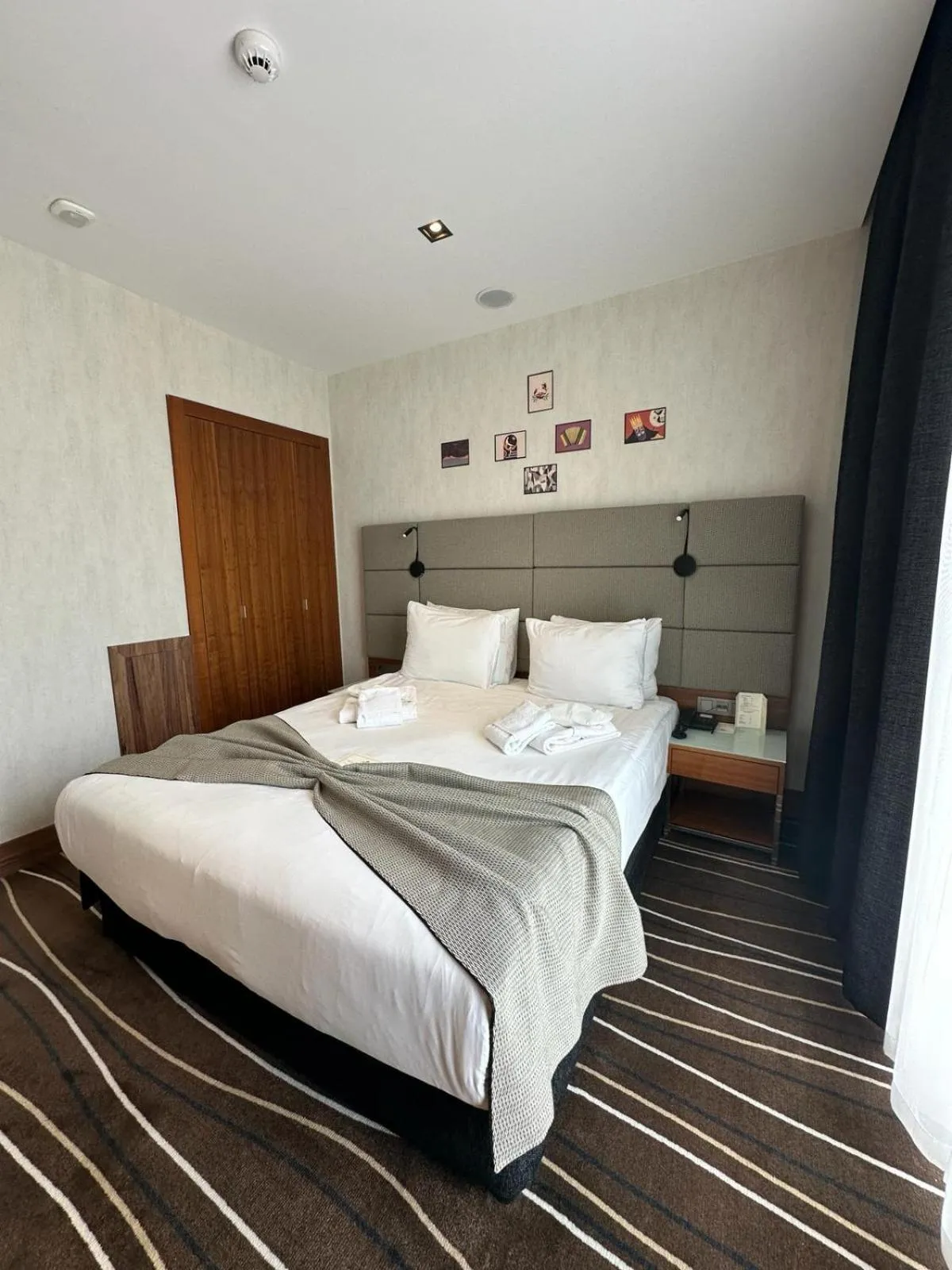 Shower, Bed in Cihangir Hotel Bosphorus