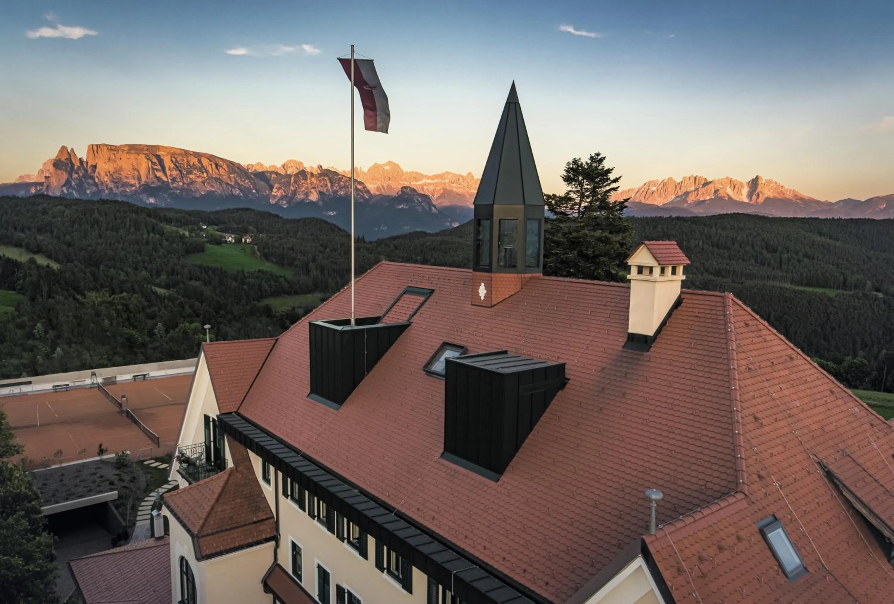 Nearby landmark in Parkhotel Holzner