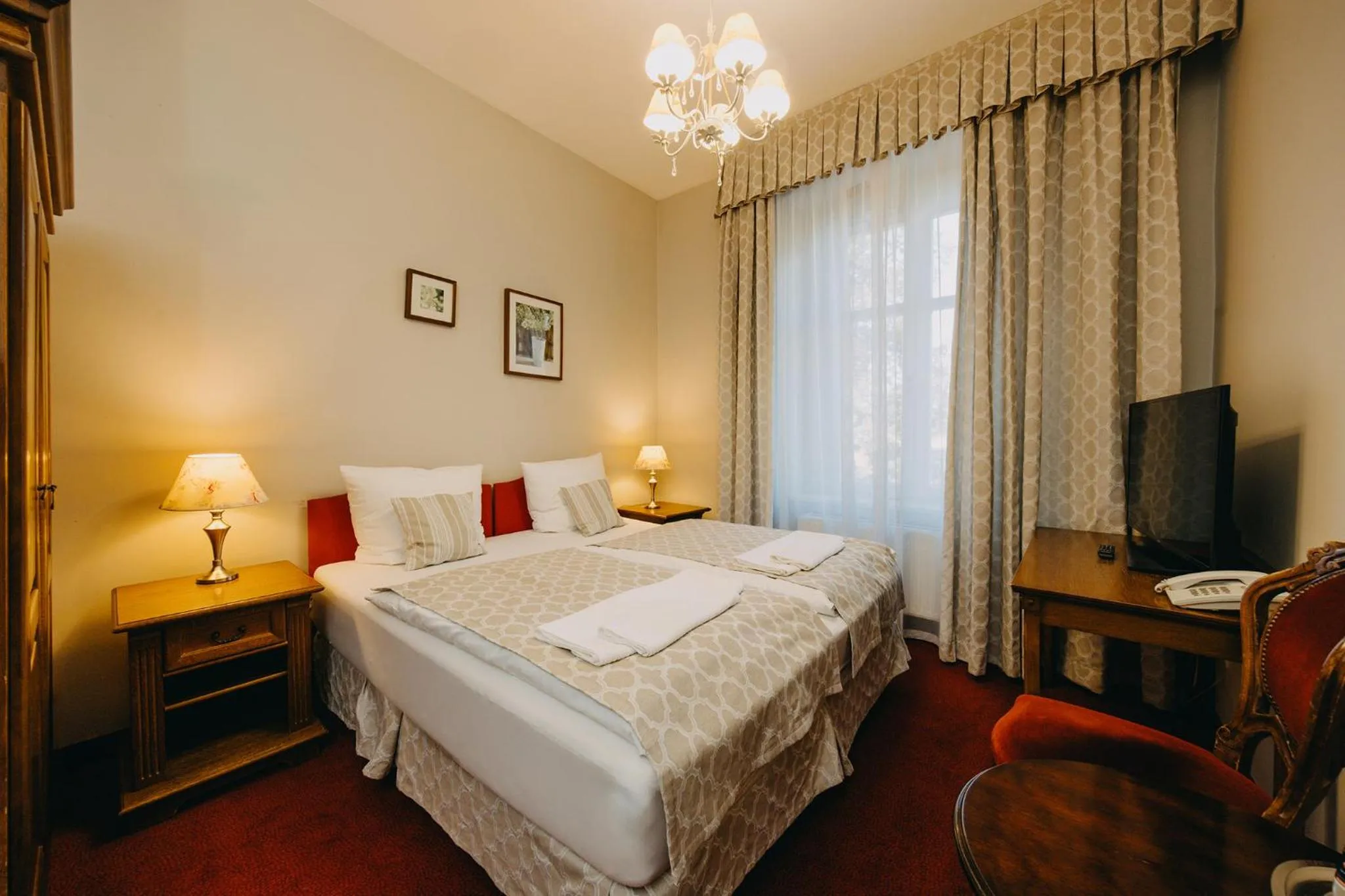 Bed in Pałac Brunów - Wellness & SPA