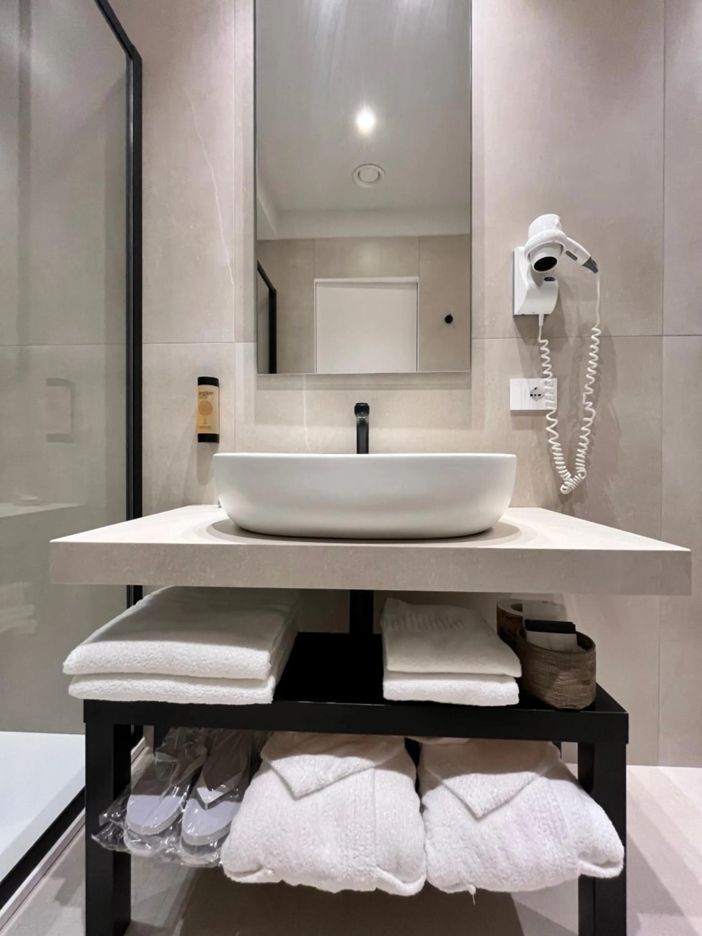 Bathroom in Pietre Nere Resort & Spa