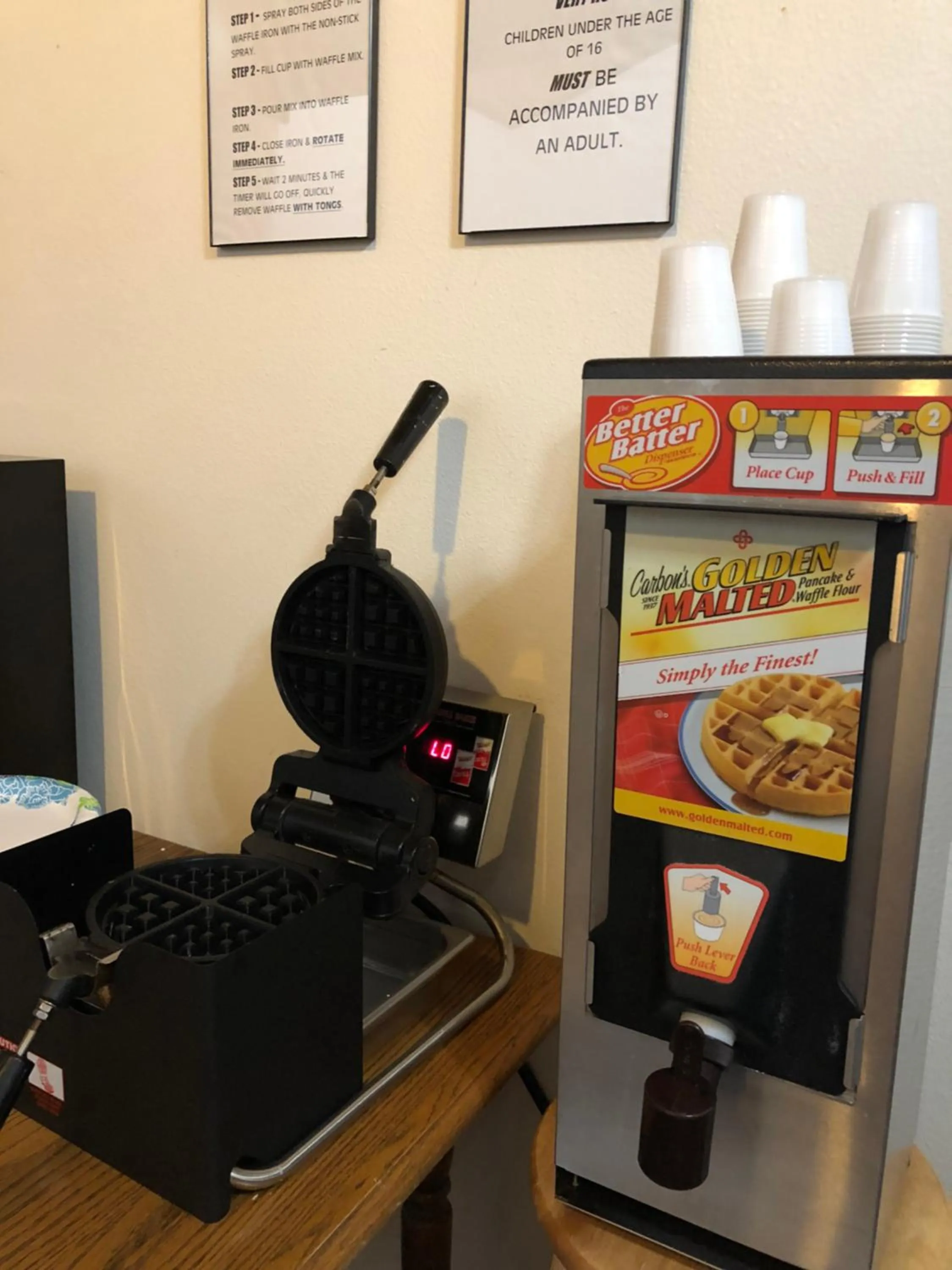 Food in Windcrest Inn and Suites