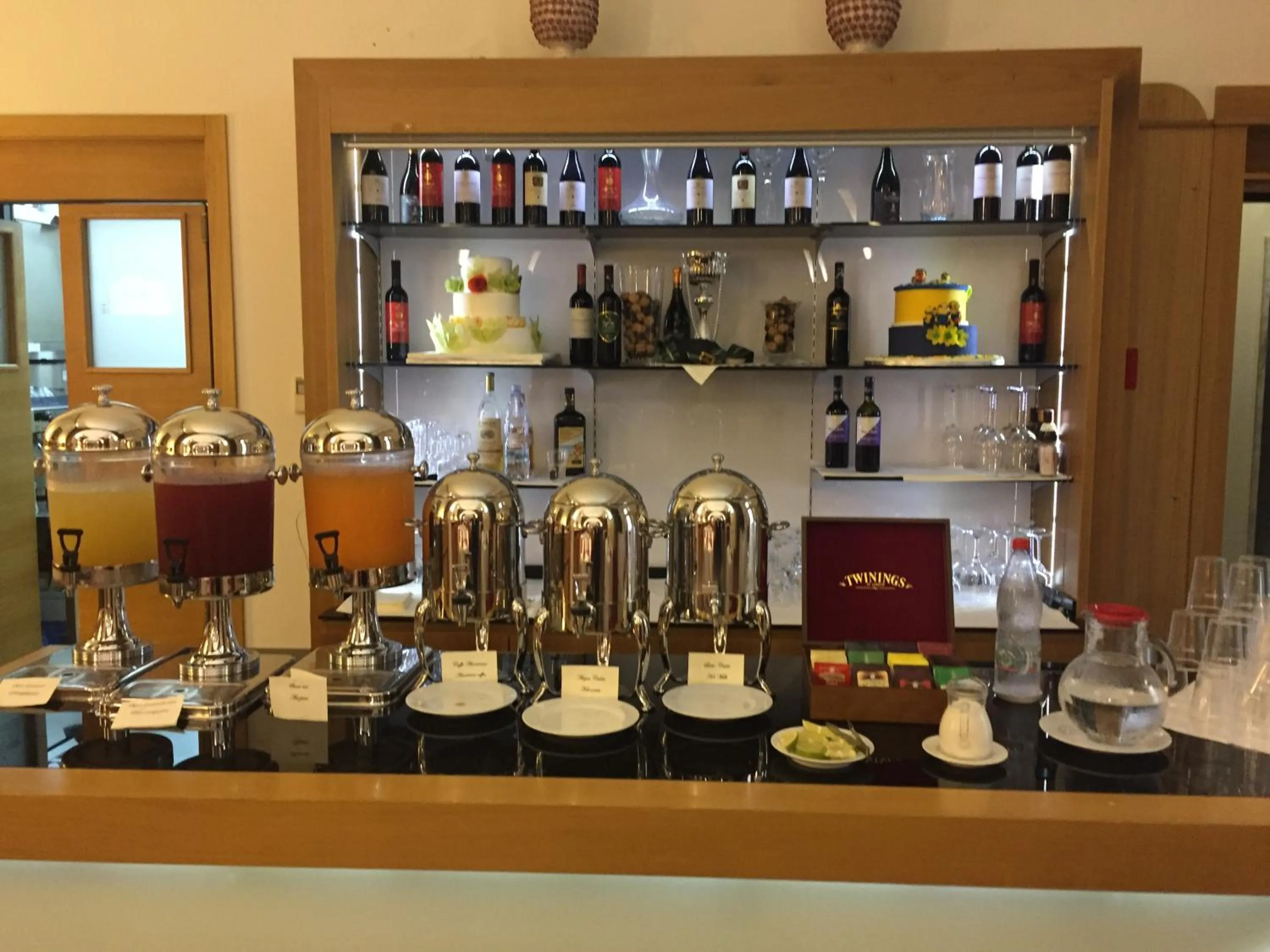 Restaurant/places to eat in Grande Albergo Alfeo