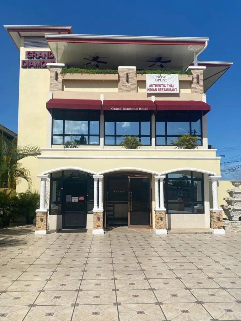 Grand Diamond Hotel Trinidad
