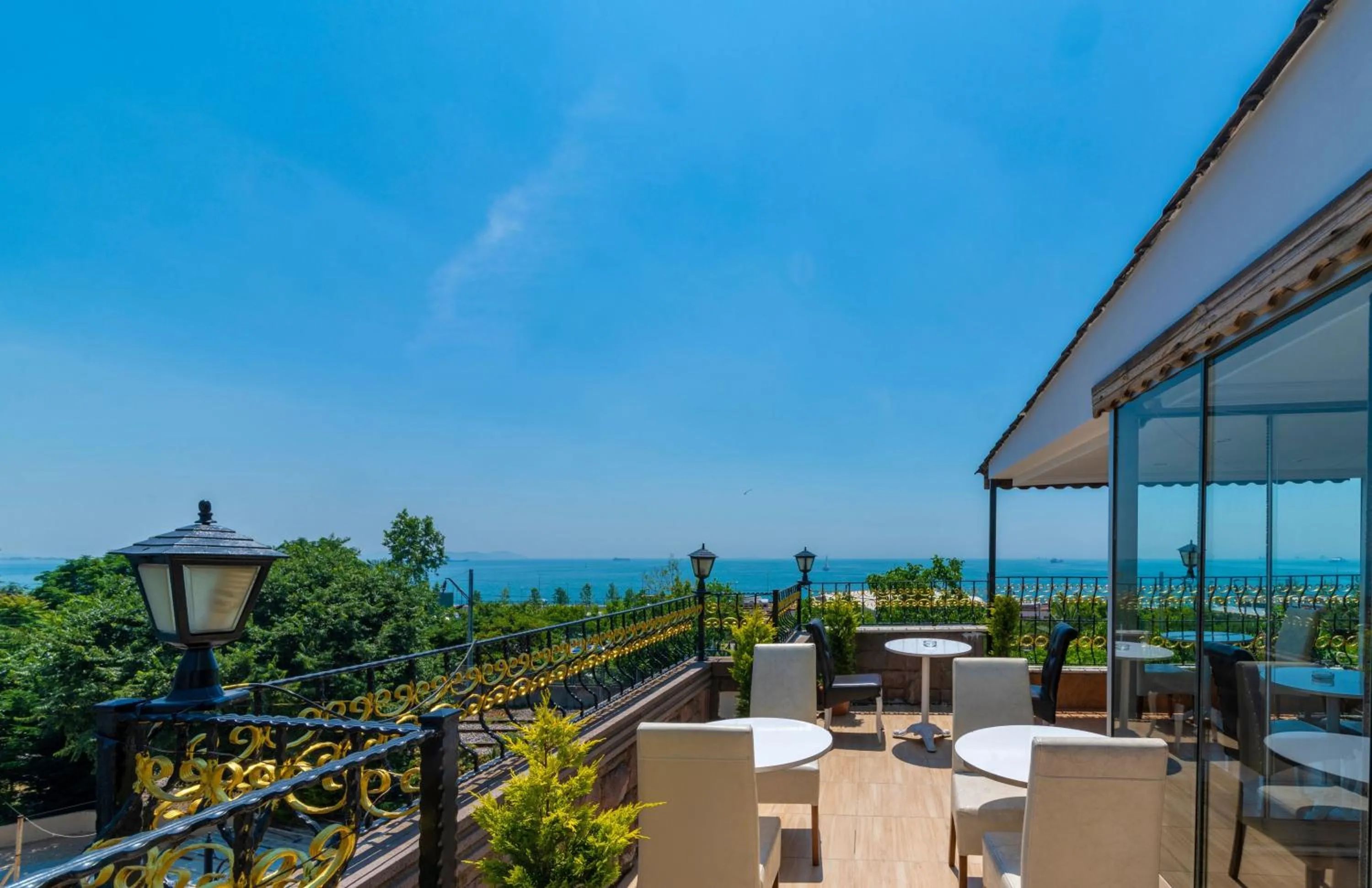 Restaurant/places to eat in Harmony Hotel Istanbul & SPA