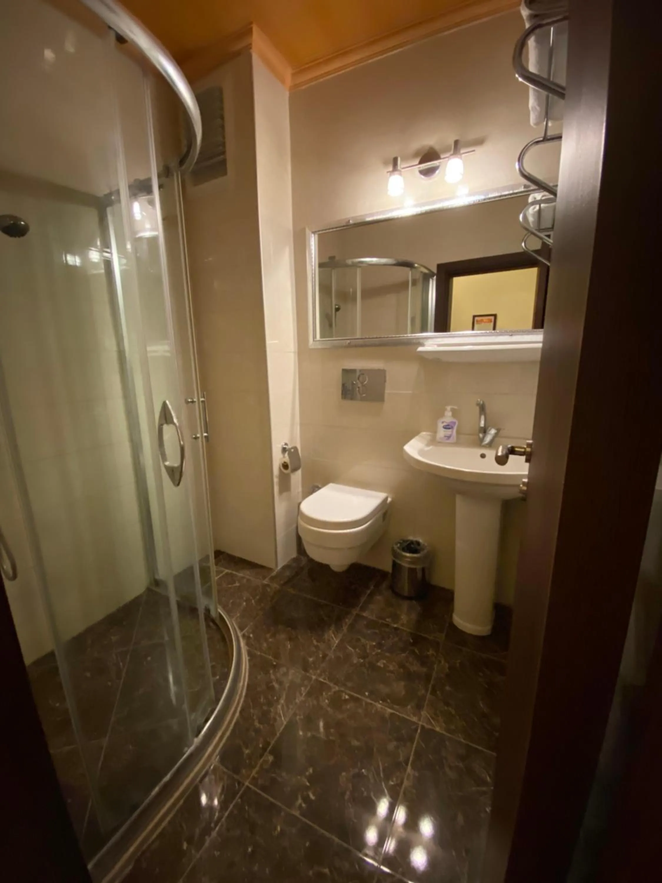 Shower in Hotel Oludeniz