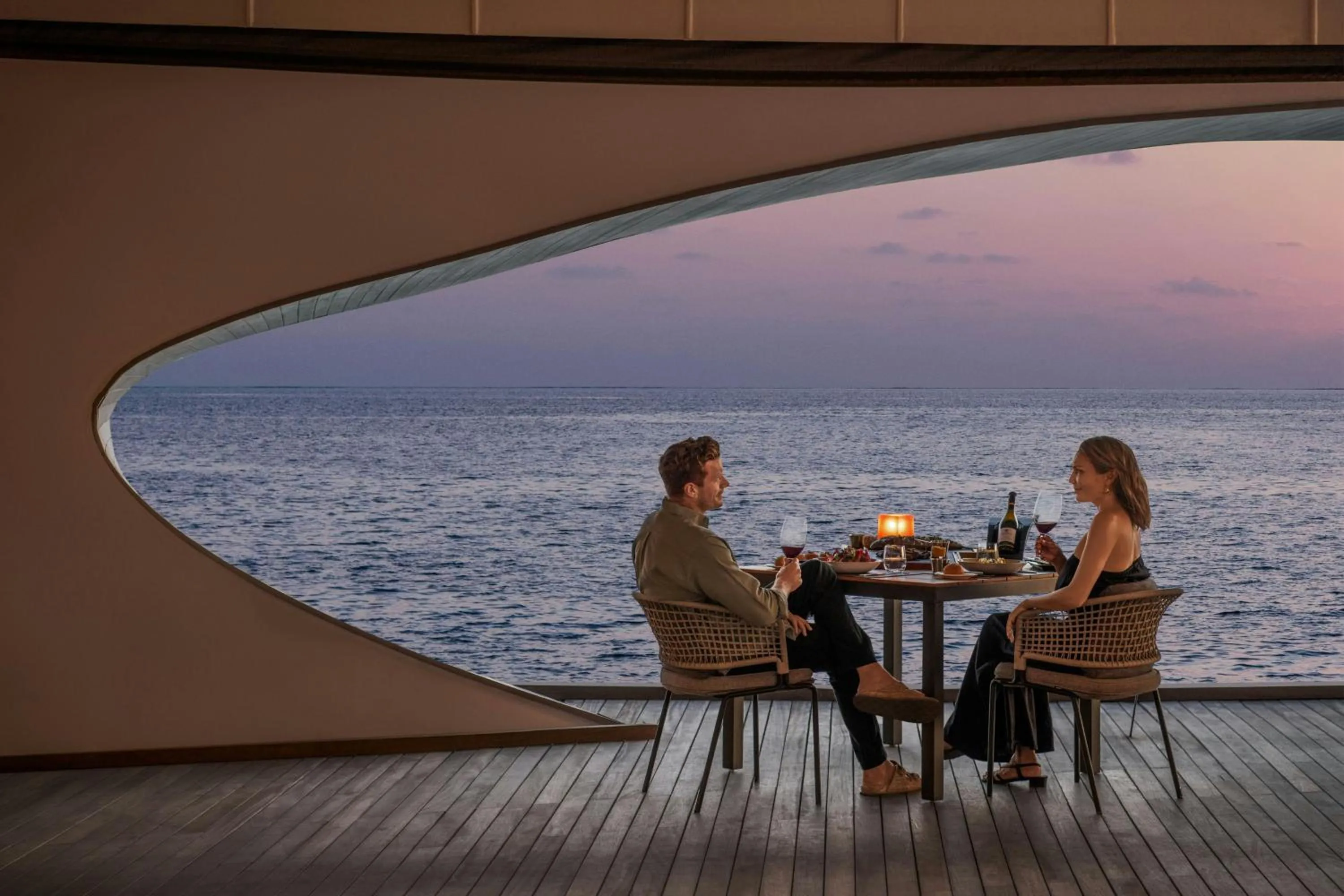 Restaurant/places to eat in The St. Regis Maldives Vommuli Resort