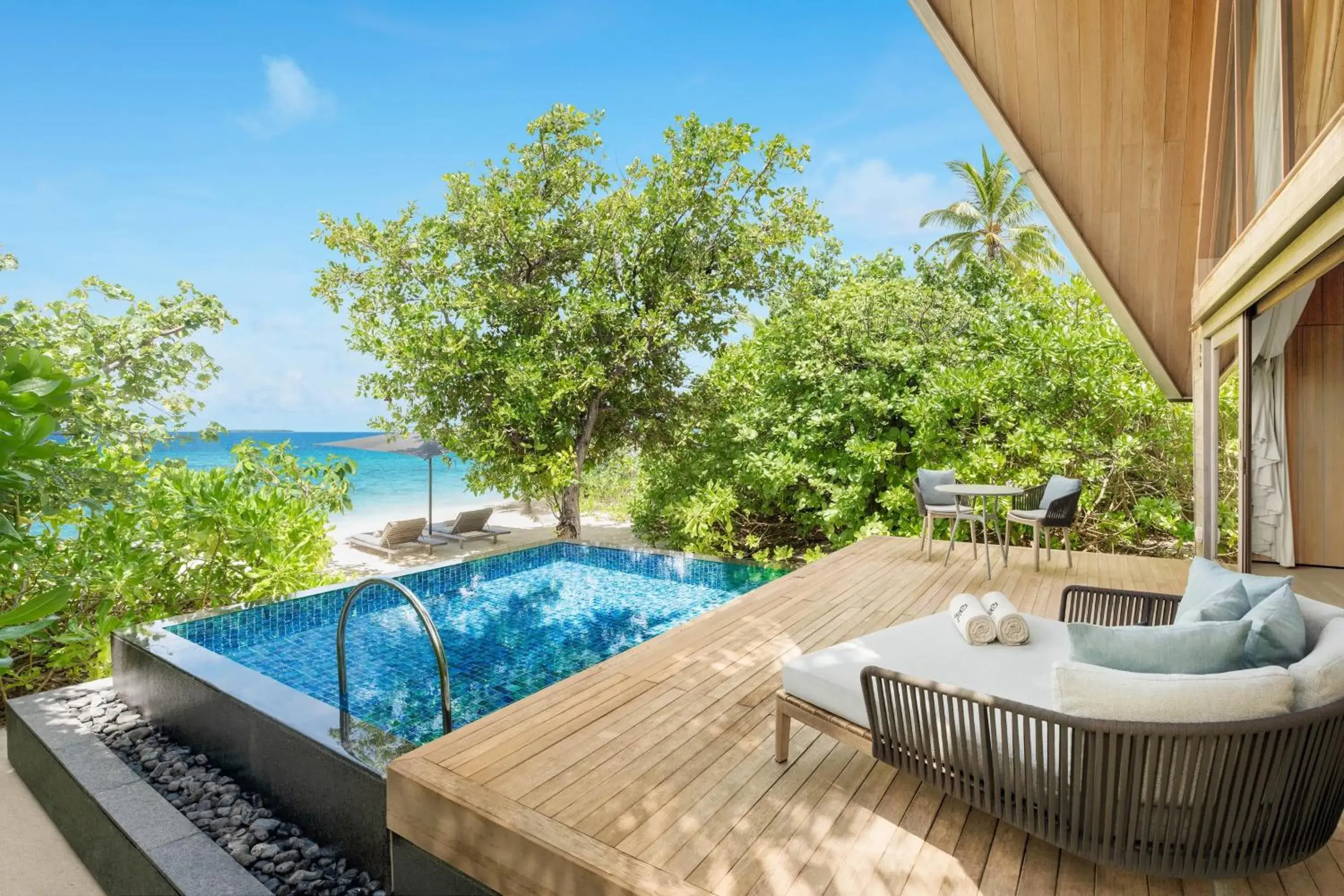 Beach Villa with Pool, 1 Bedroom Villa, 1 King, Sofa bed, Beachfront in The St. Regis Maldives Vommuli Resort Beach Villa with Pool, 1 Bedroom Villa, 1 King, Sofa bed, Beachfront in The St. Regis Maldives Vommuli Resort