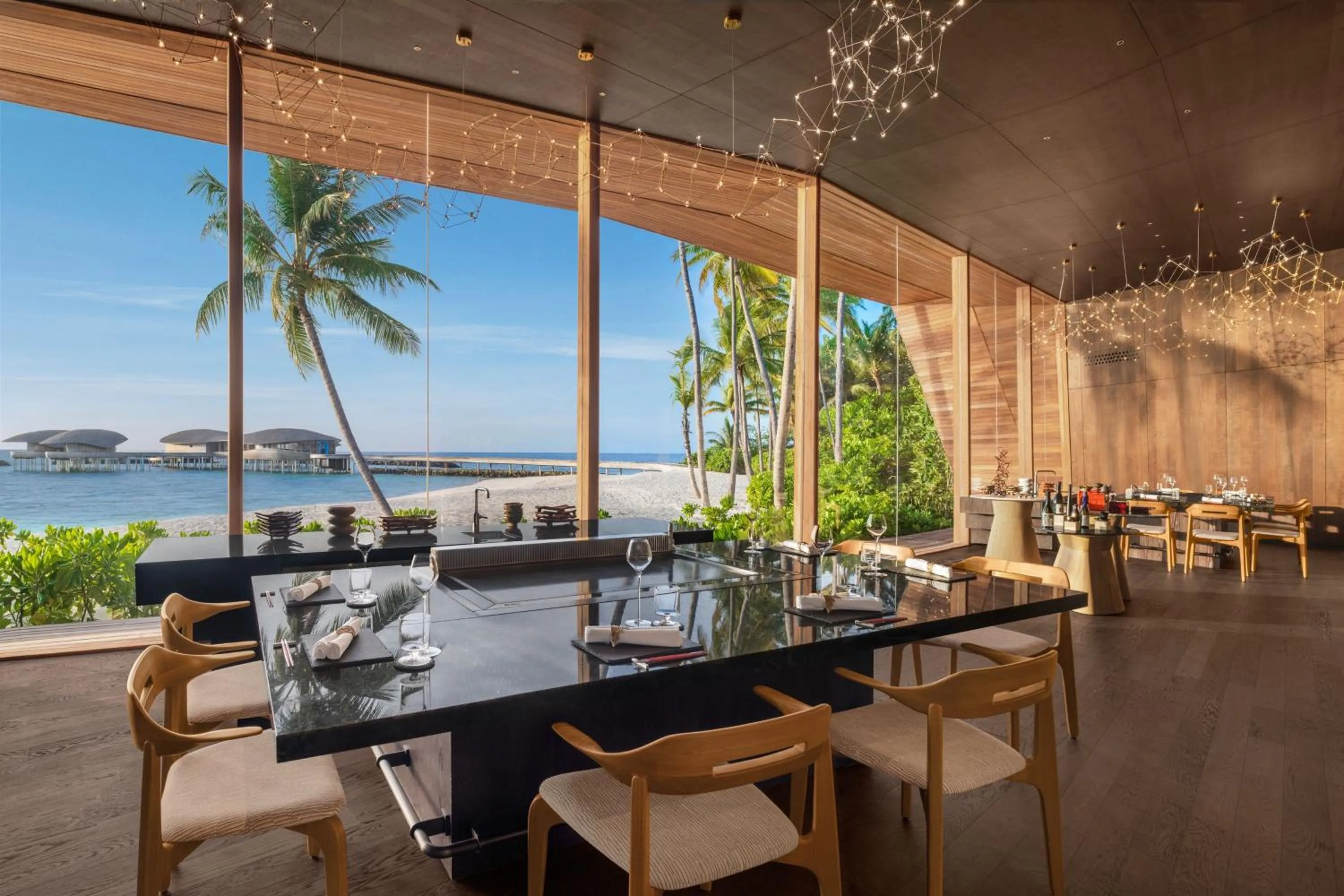 Restaurant/places to eat in The St. Regis Maldives Vommuli Resort