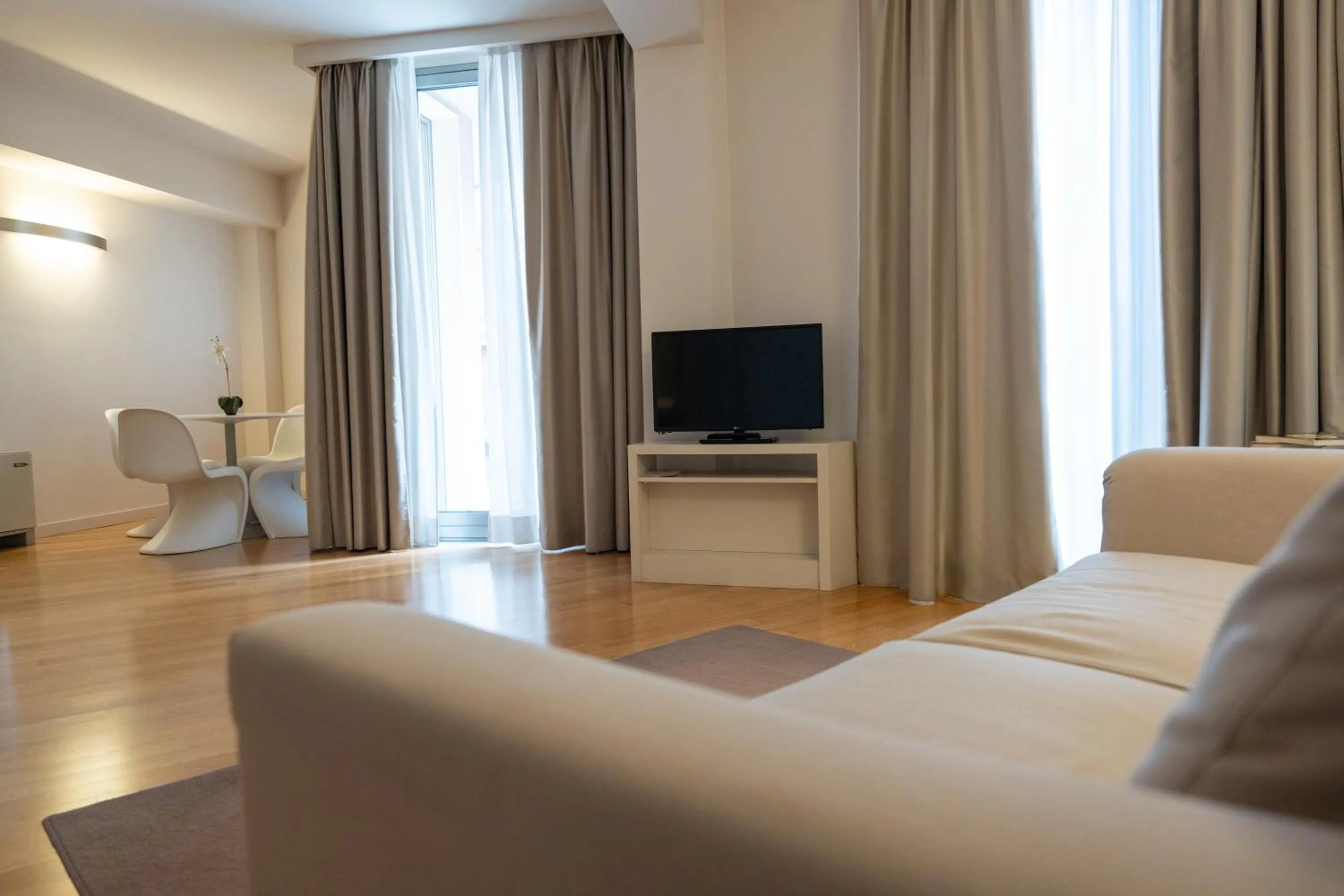 Living room in Home 15 Residence Hotel