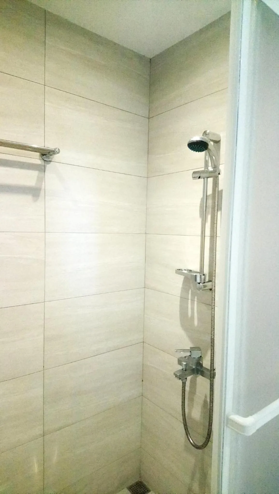 Bathroom in 4Plus Hostel