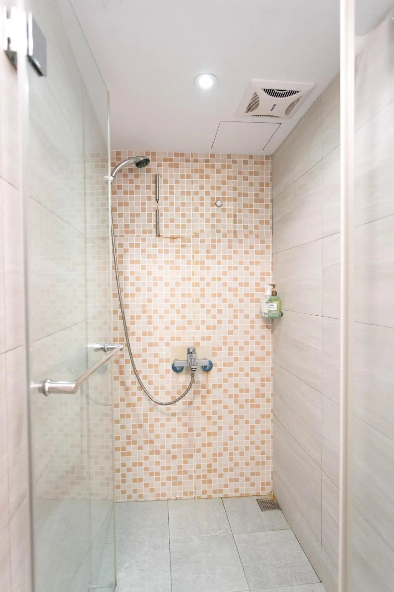 Bathroom in 4Plus Hostel