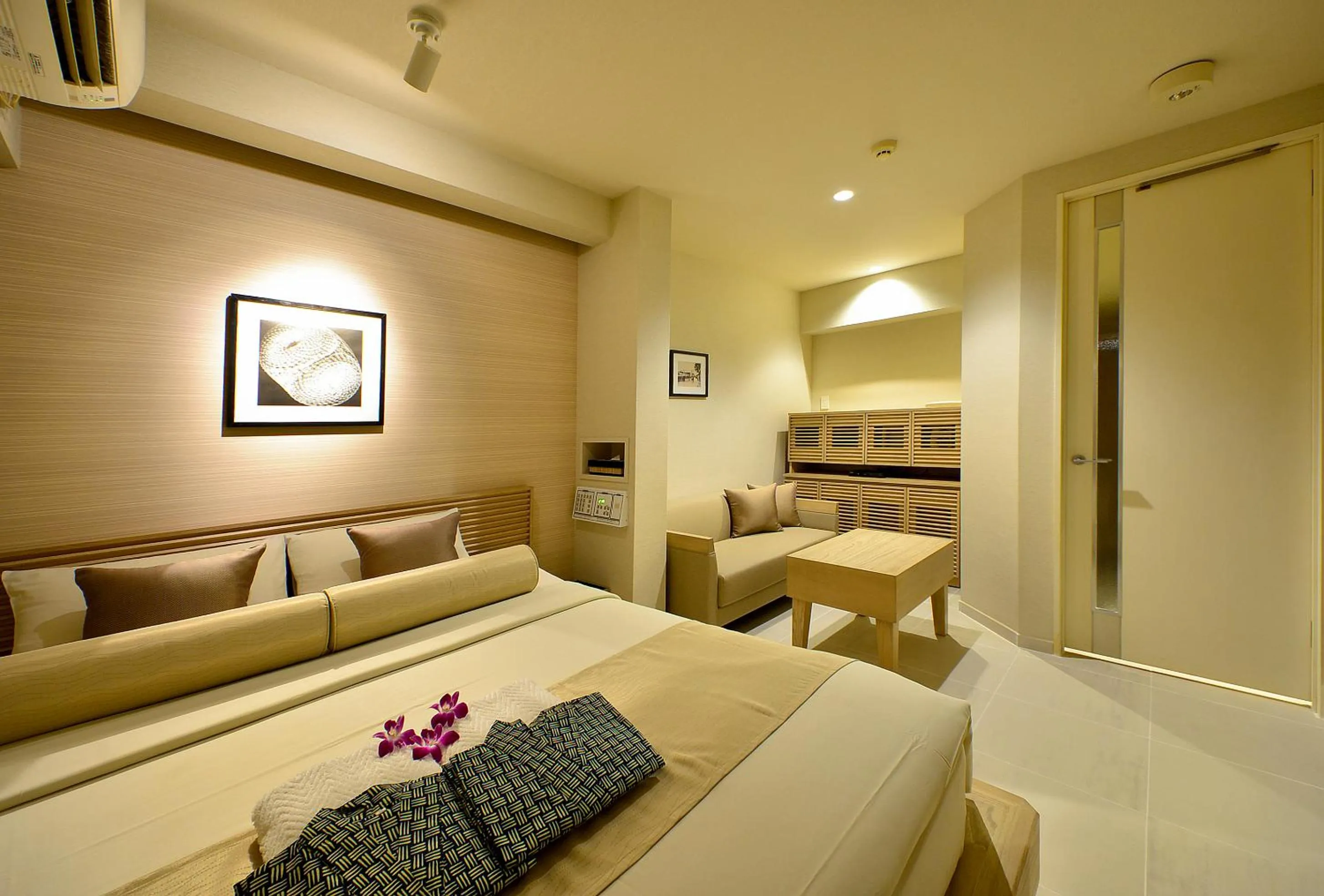 Bed in AROMA+ (Adult Only)