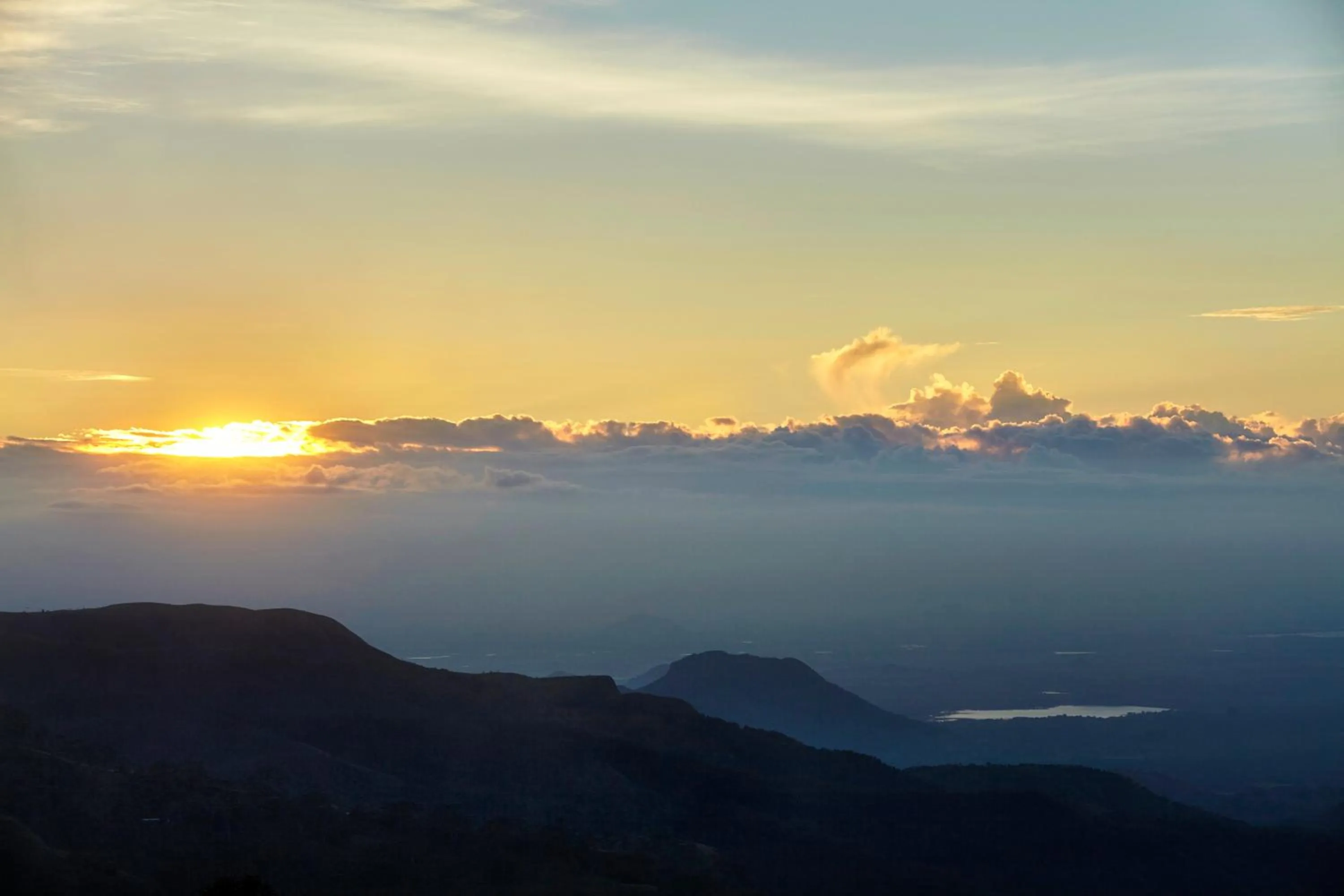 Mountain view in Thotalagala