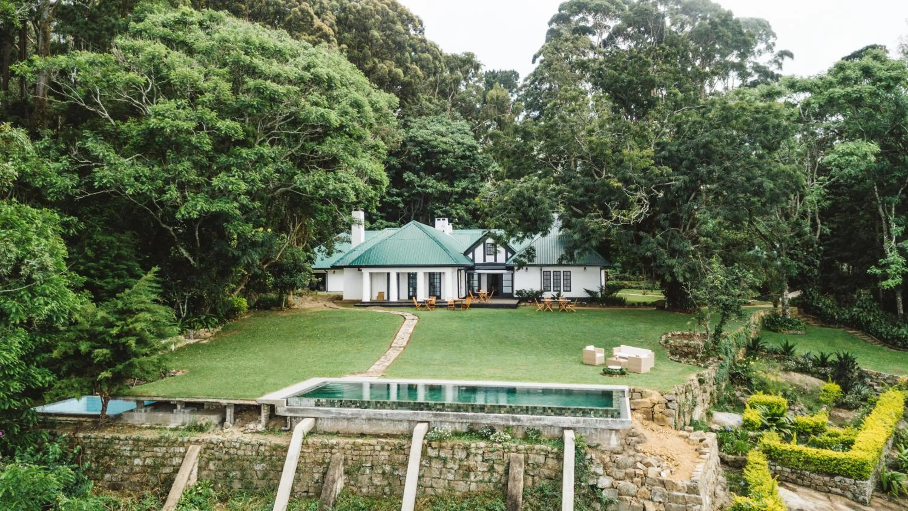 Property building in Thotalagala