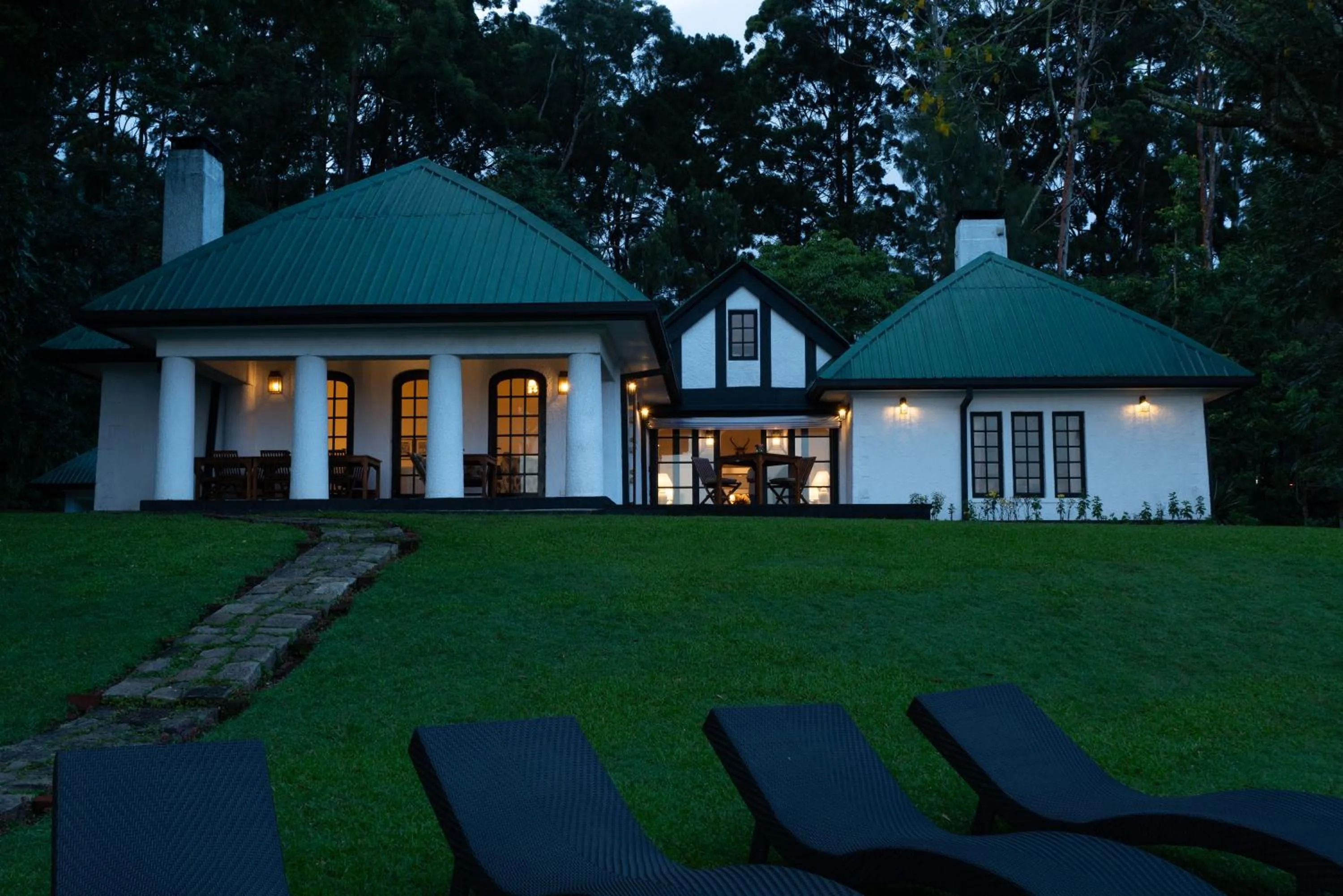 Property building in Thotalagala