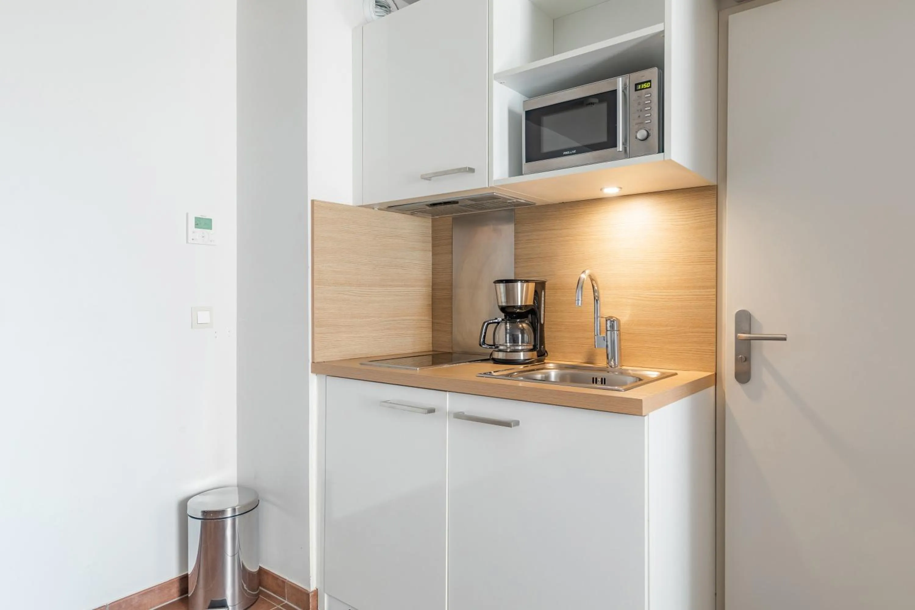 Coffee/tea facilities in Appart'City Confort Bordeaux Chartrons