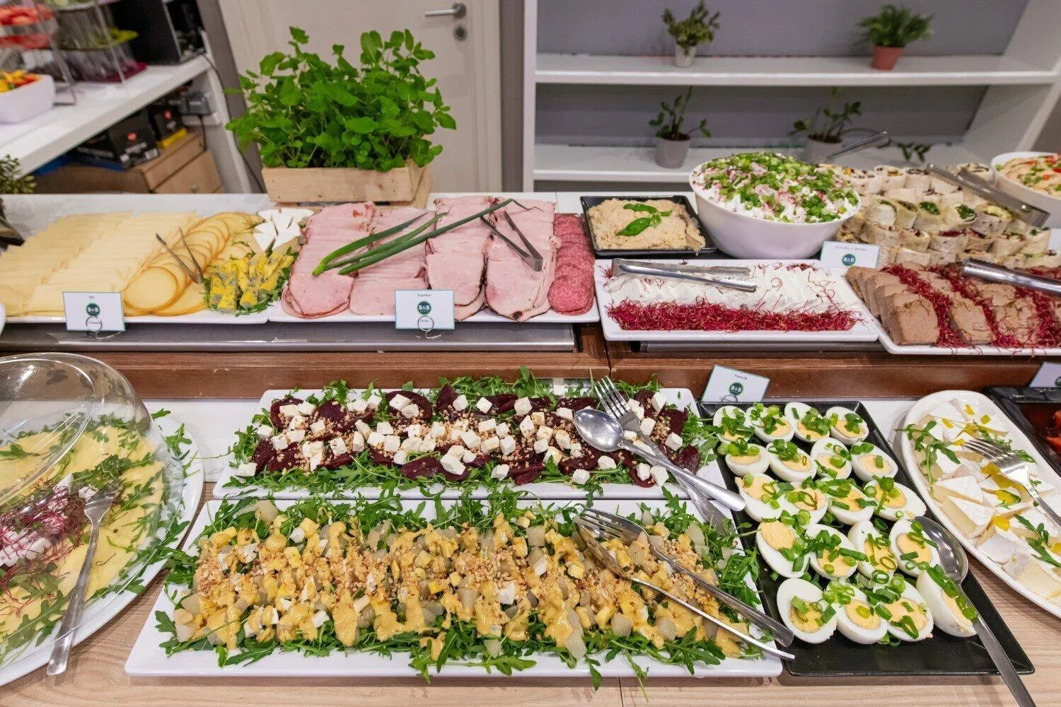 Restaurant/places to eat in B&B Hotel Łódź Centrum