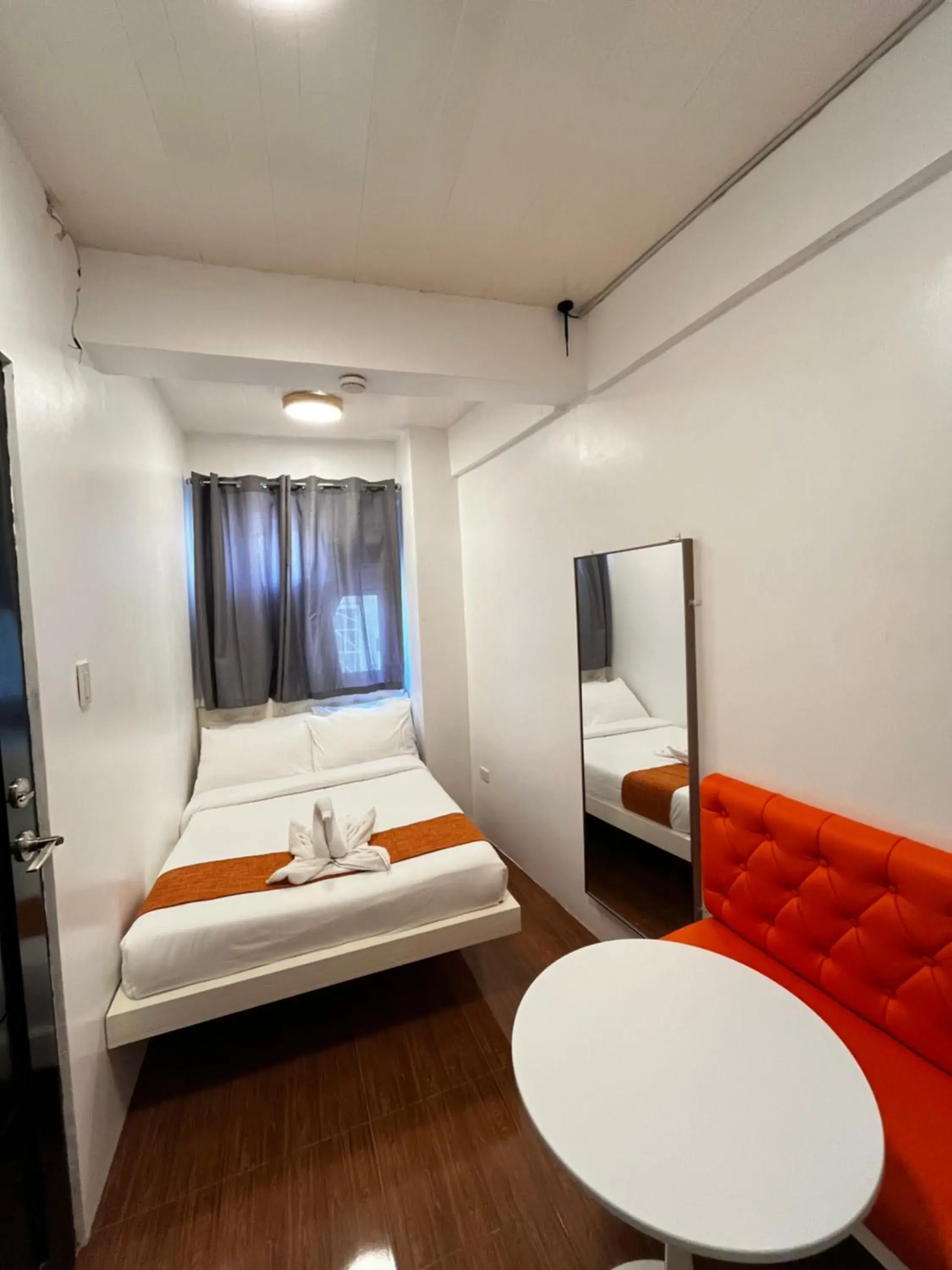 Budget Double Room - single occupancy in Rangya Hotel Budget Double Room - single occupancy in Rangya Hotel