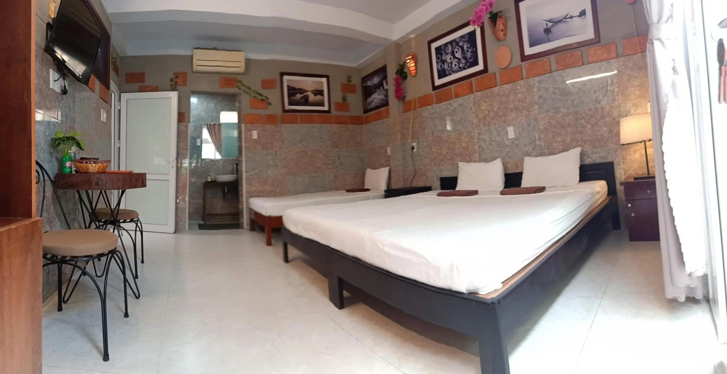 Living room, Bed in Terra Cotta Homestay